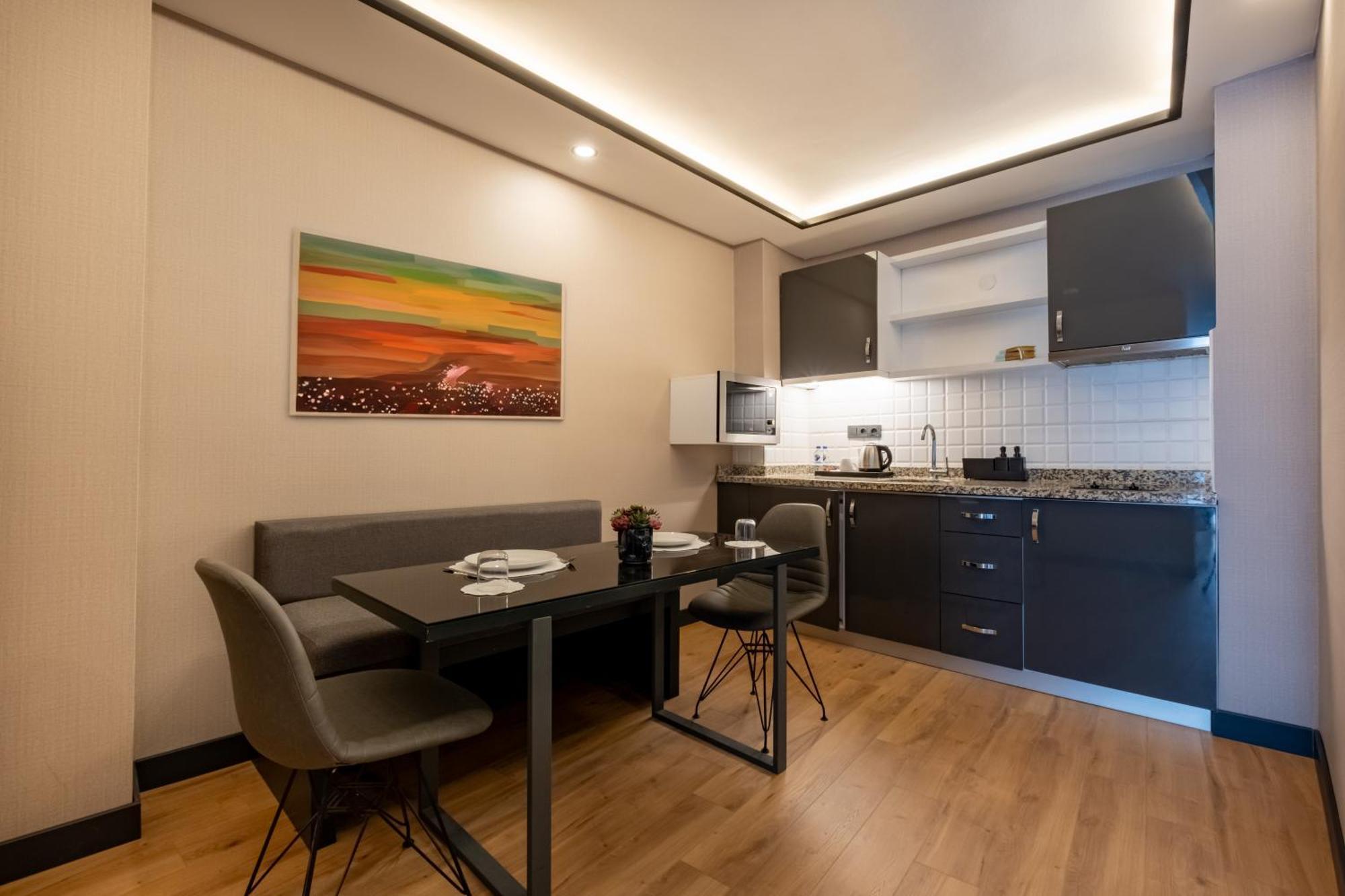 Hotel The Row Taksim *