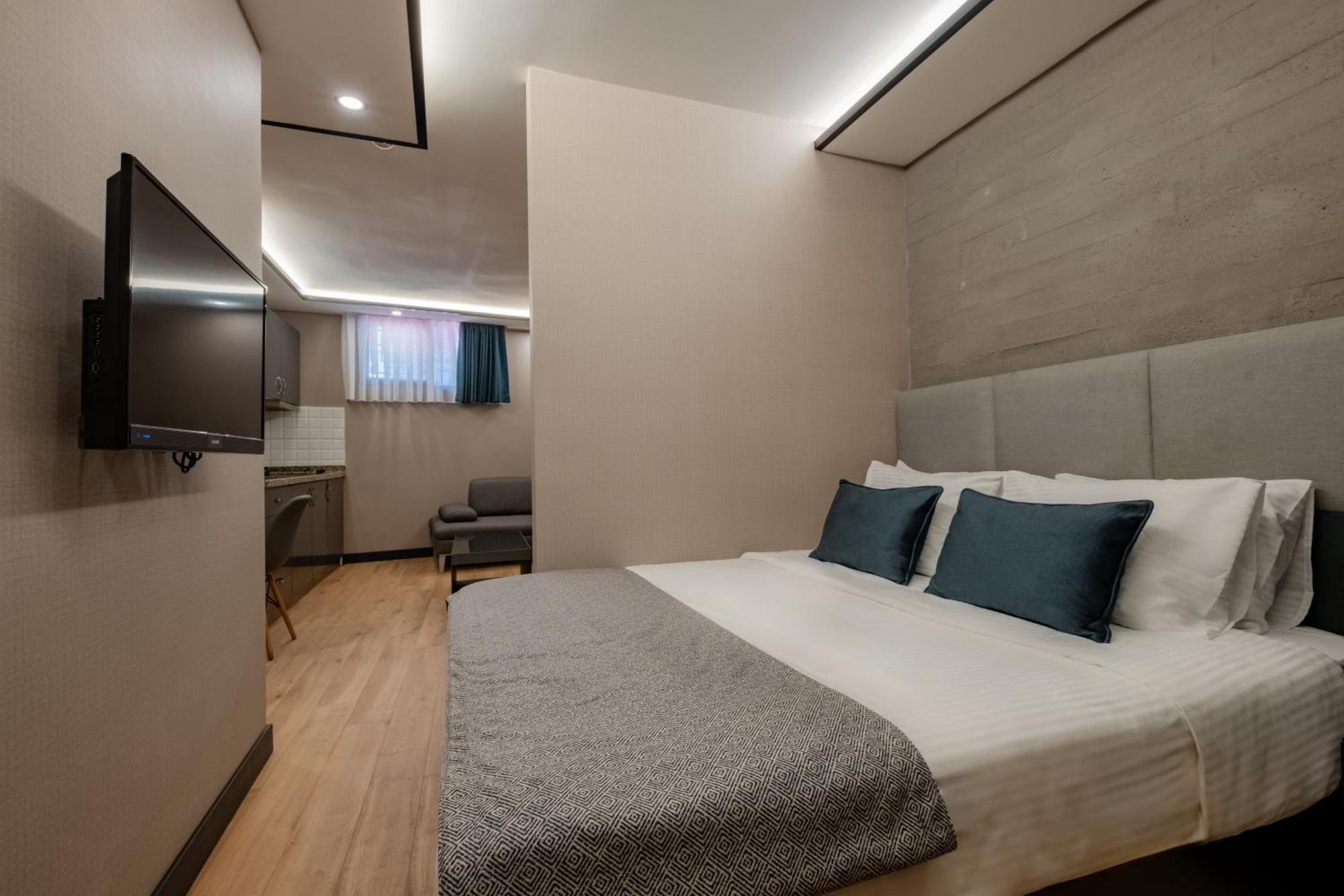 The Row Taksim Hotel Istanbul