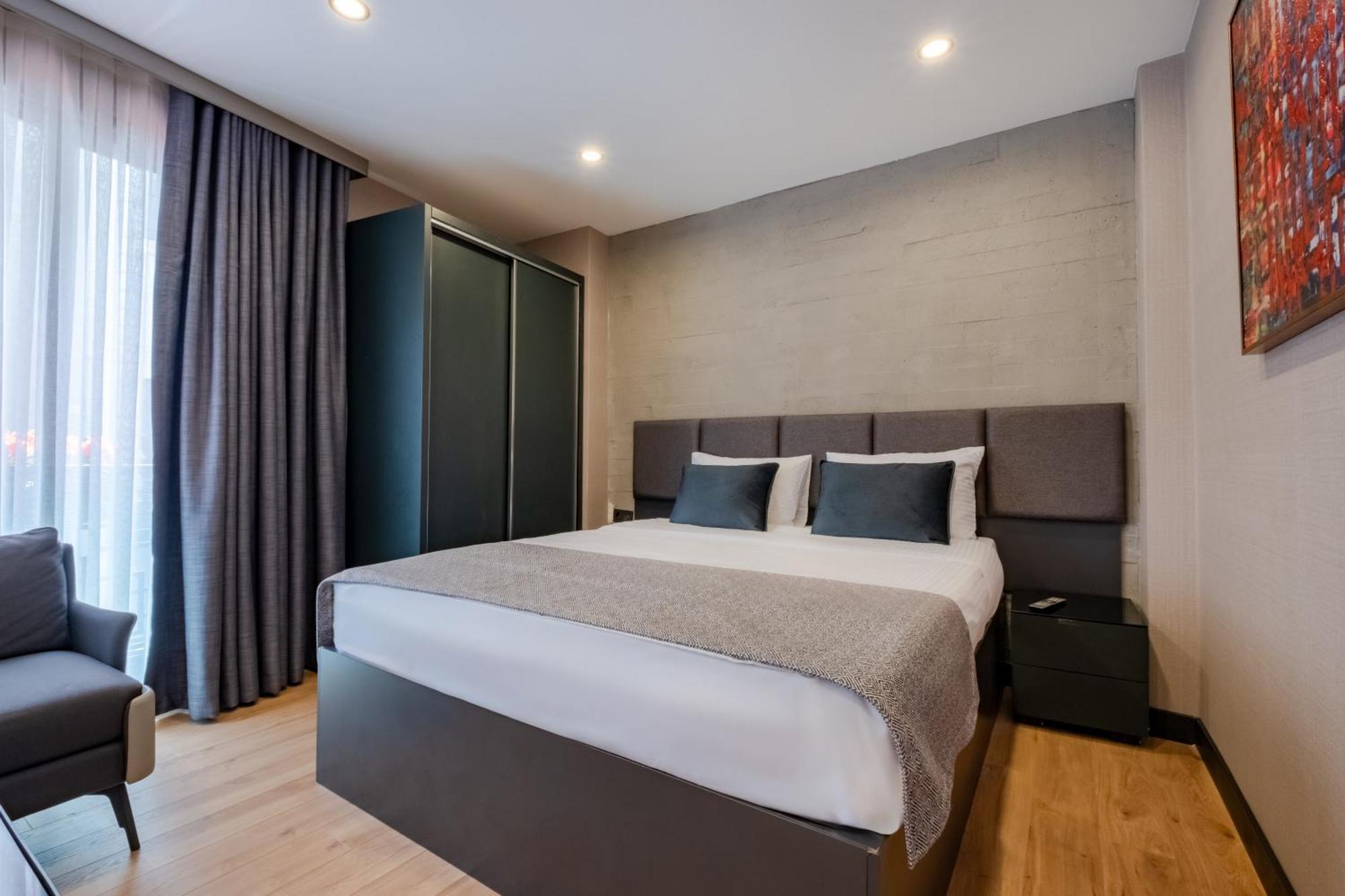 The Row Taksim Hotel