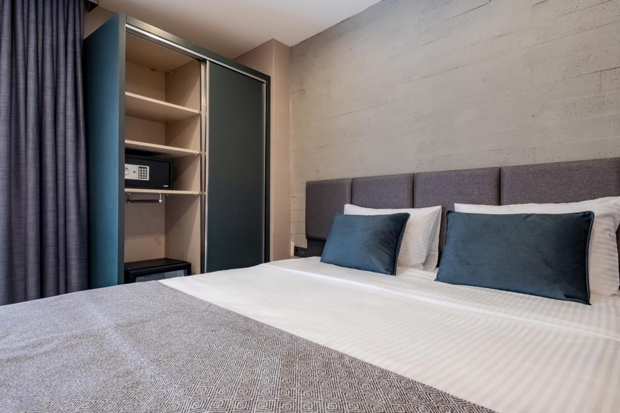 Hotel The Row Taksim *