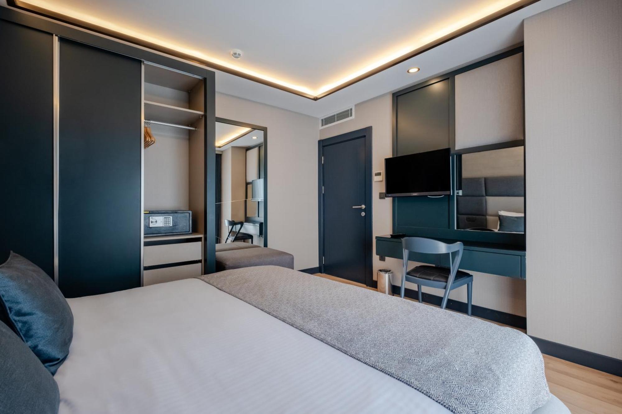 The Row Taksim Hotel Istanbul