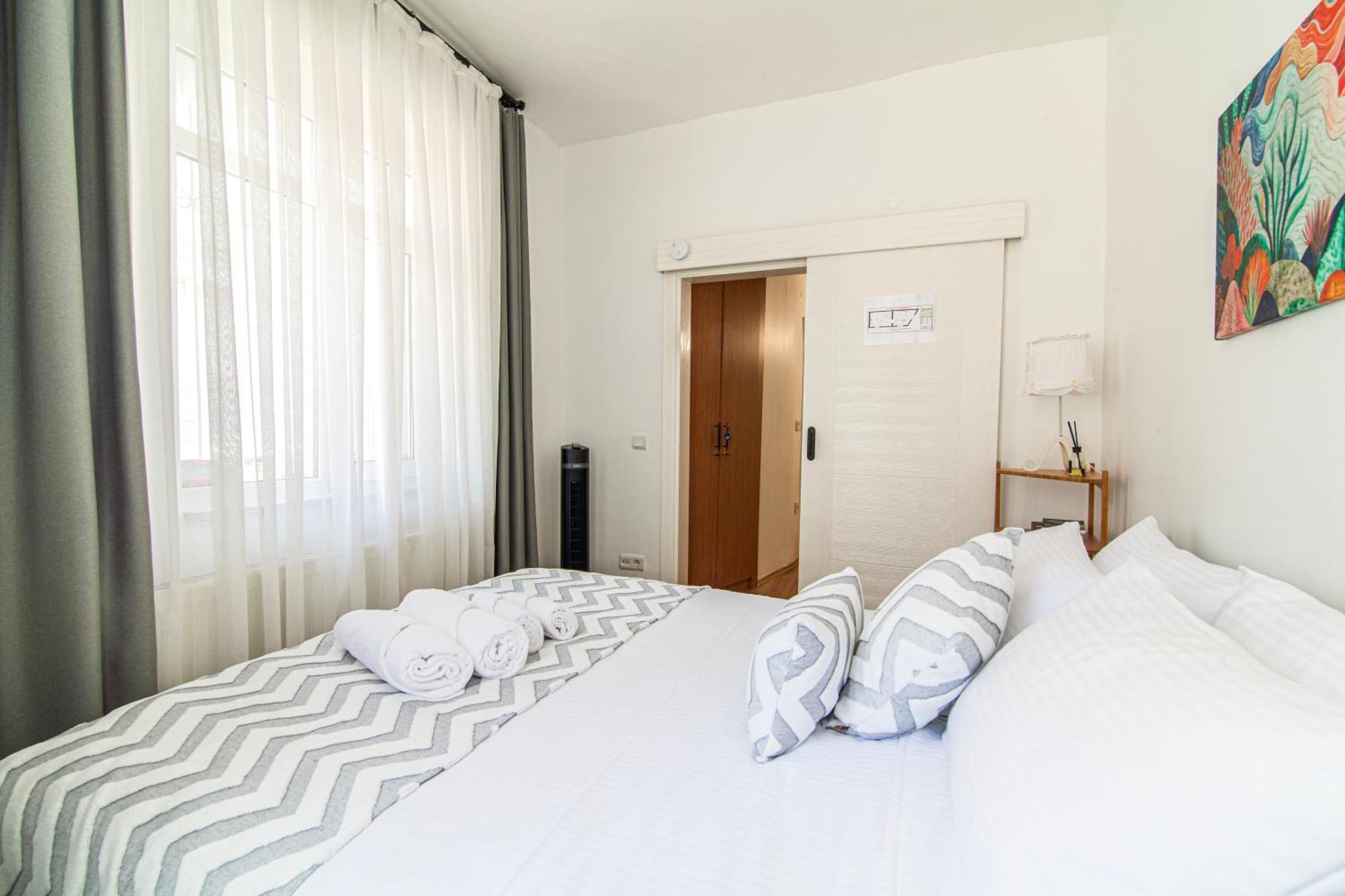 Secluded House , Near Bosphorus , 2 Ac , Fast Wifi Istanbul