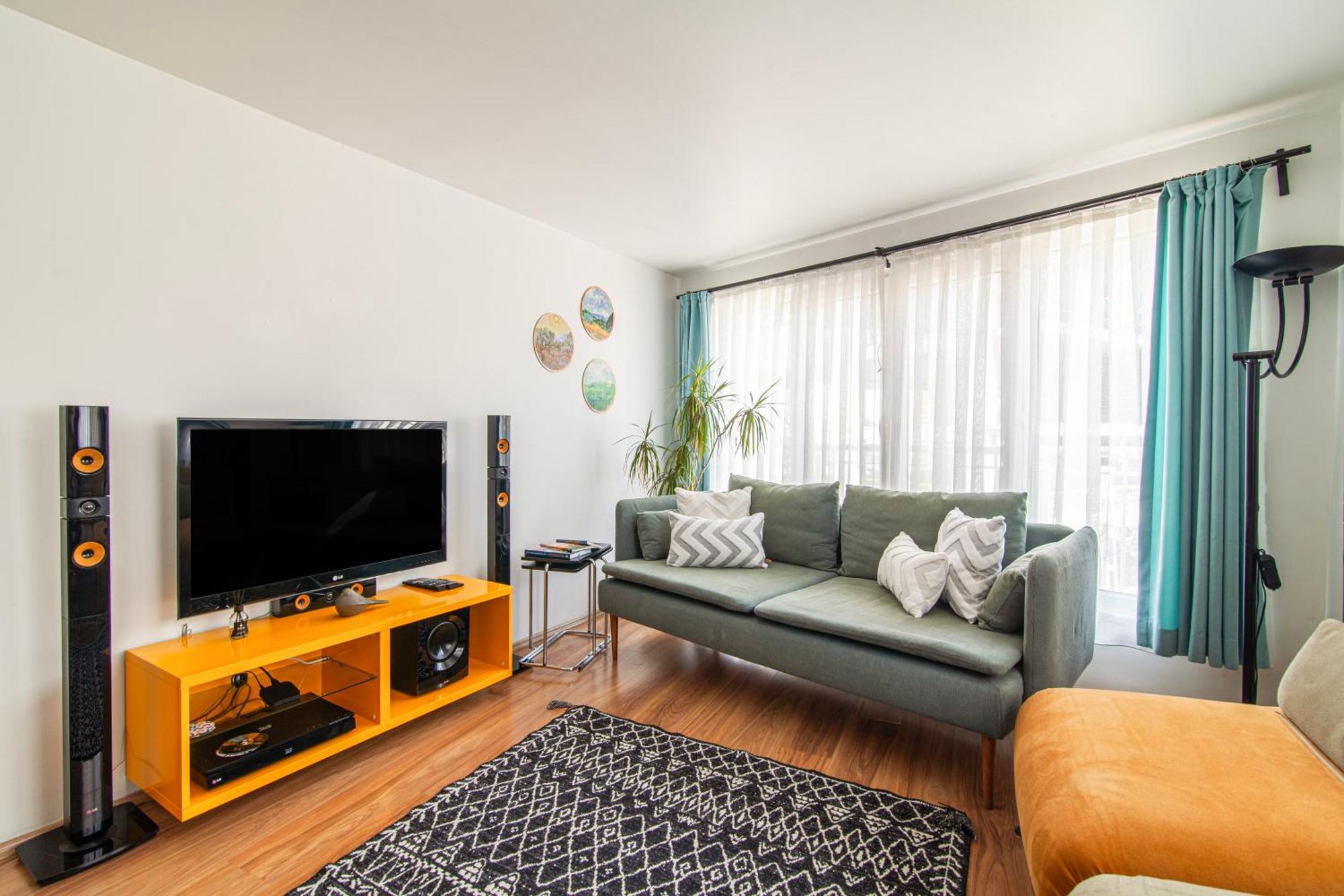 Secluded House , Near Bosphorus , 2 Ac , Fast Wifi Holiday home