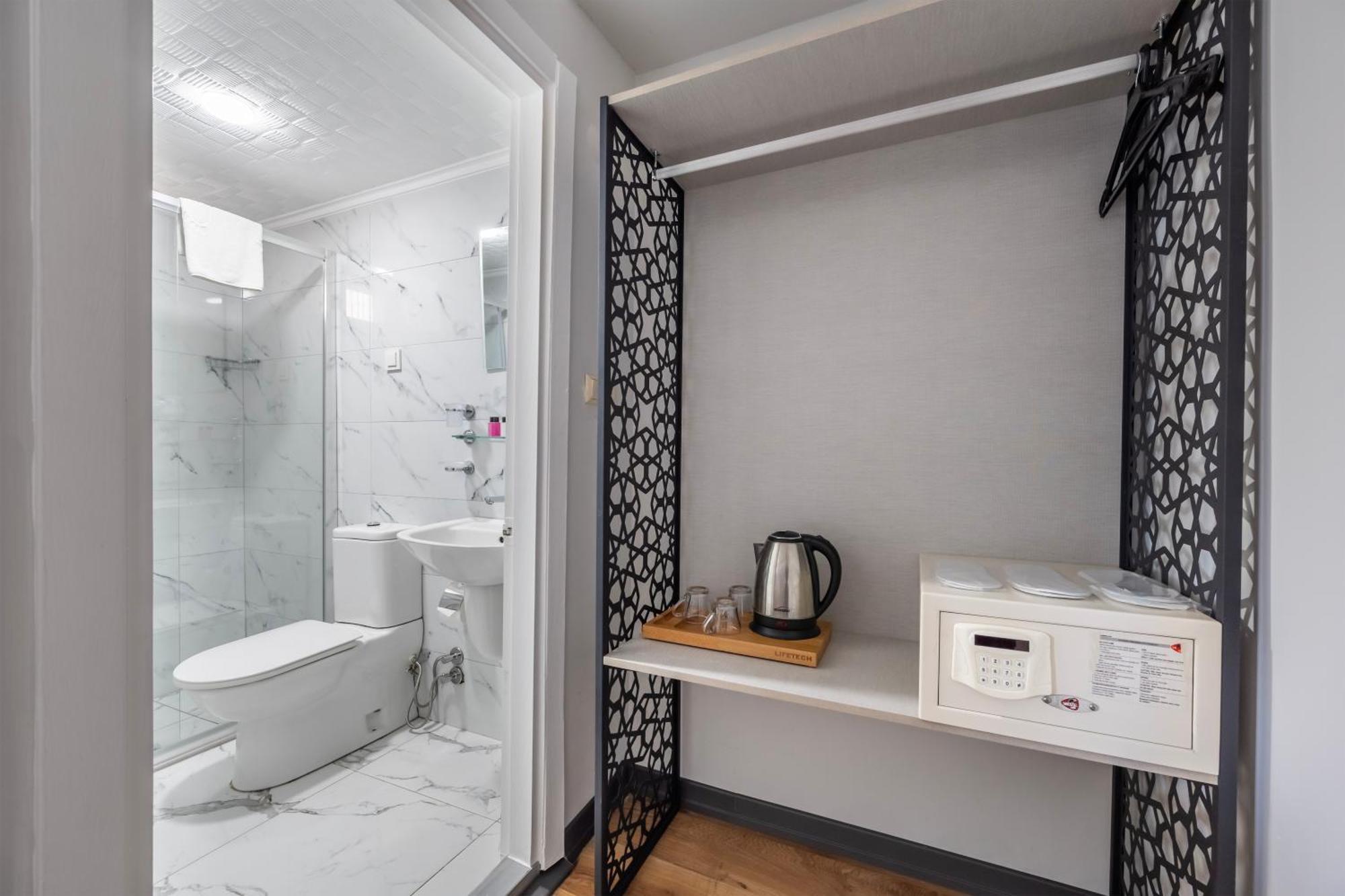 Taksim Trust Otel *