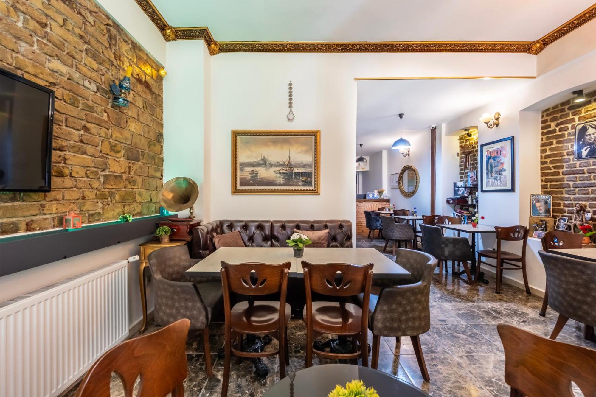 Otel Taksim Trust