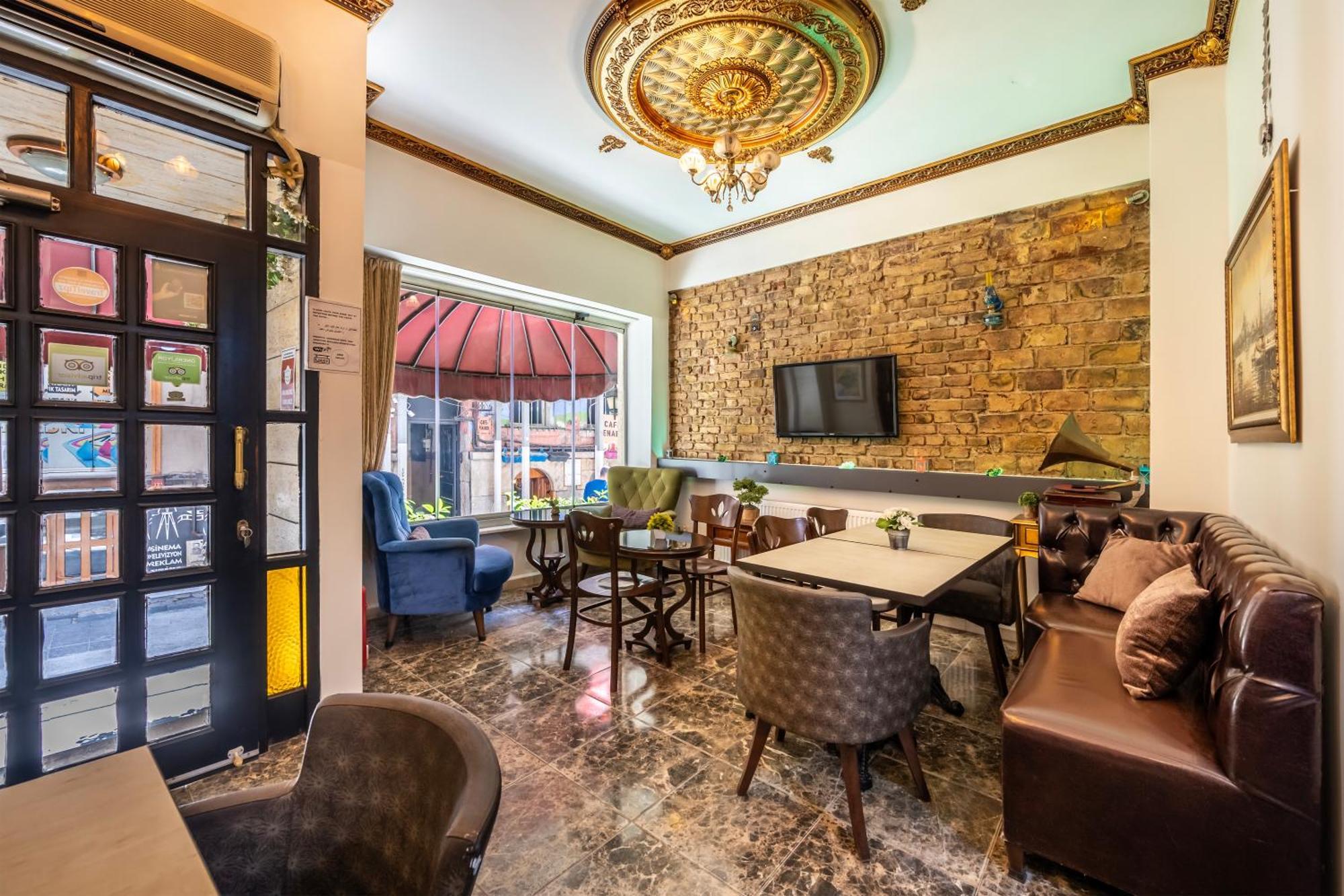 Hotel Taksim Trust *