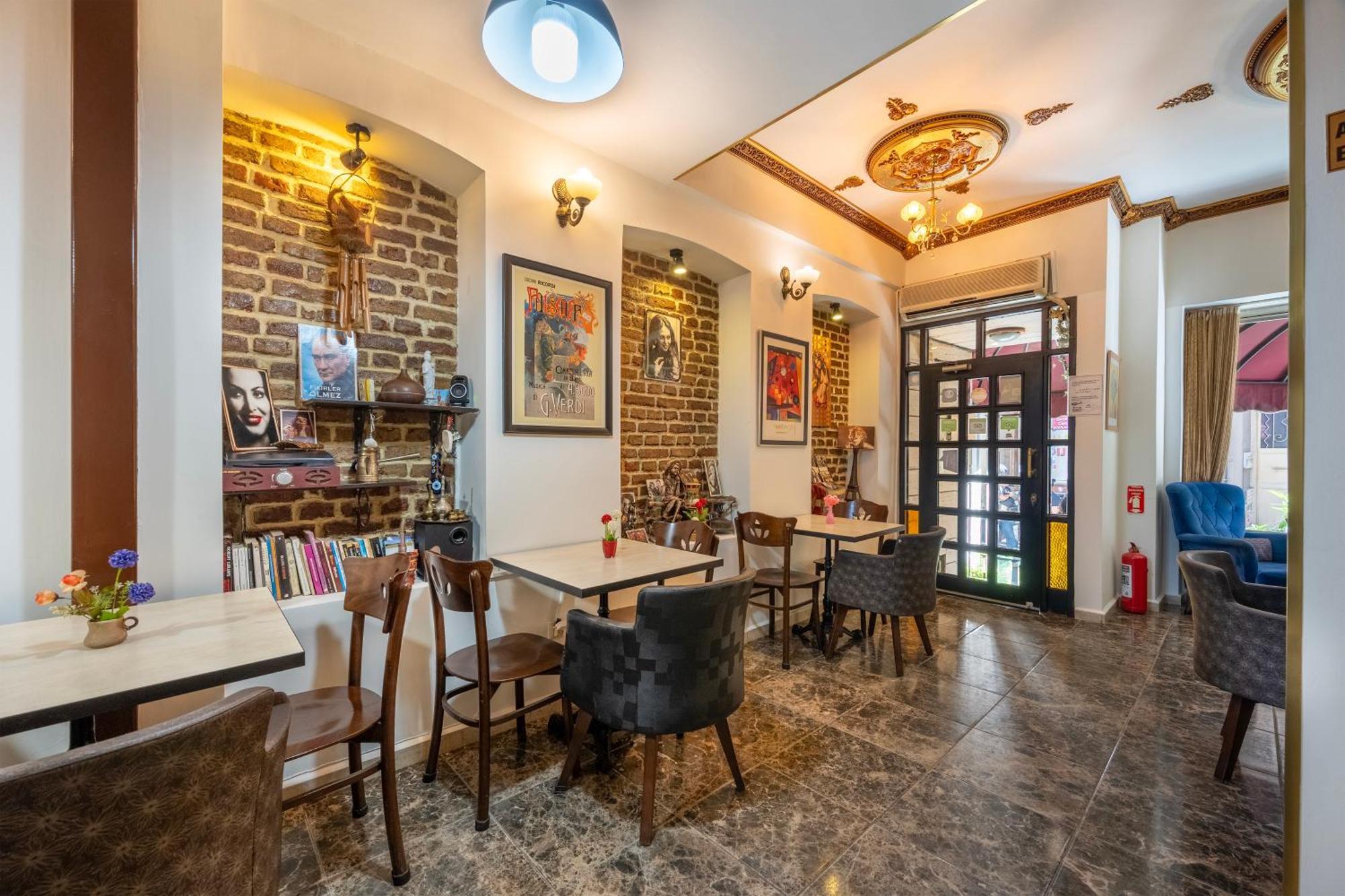 Taksim Trust * İstanbul