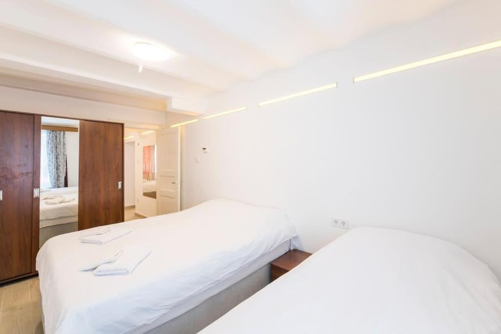 Apartment Beautiful 2br House W/ac 400meters Taksim Square