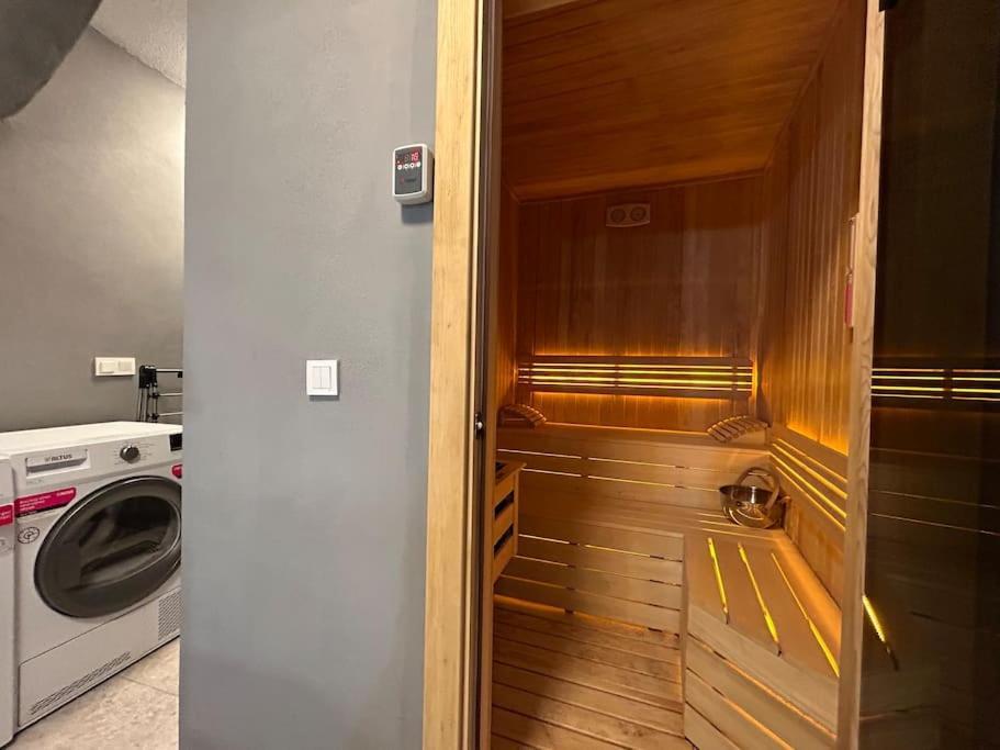 Arancia - Garden, Bbq, Sauna & Turkish Bath By The Tram In Fatih Istanbul
