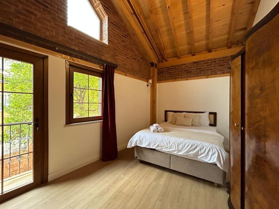 Arancia - Garden, Bbq, Sauna & Turkish Bath By The Tram In Fatih Istanbul