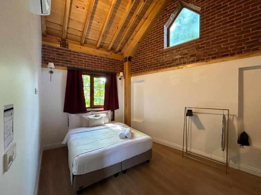 Arancia - Garden, Bbq, Sauna & Turkish Bath By The Tram In Fatih Istanbul
