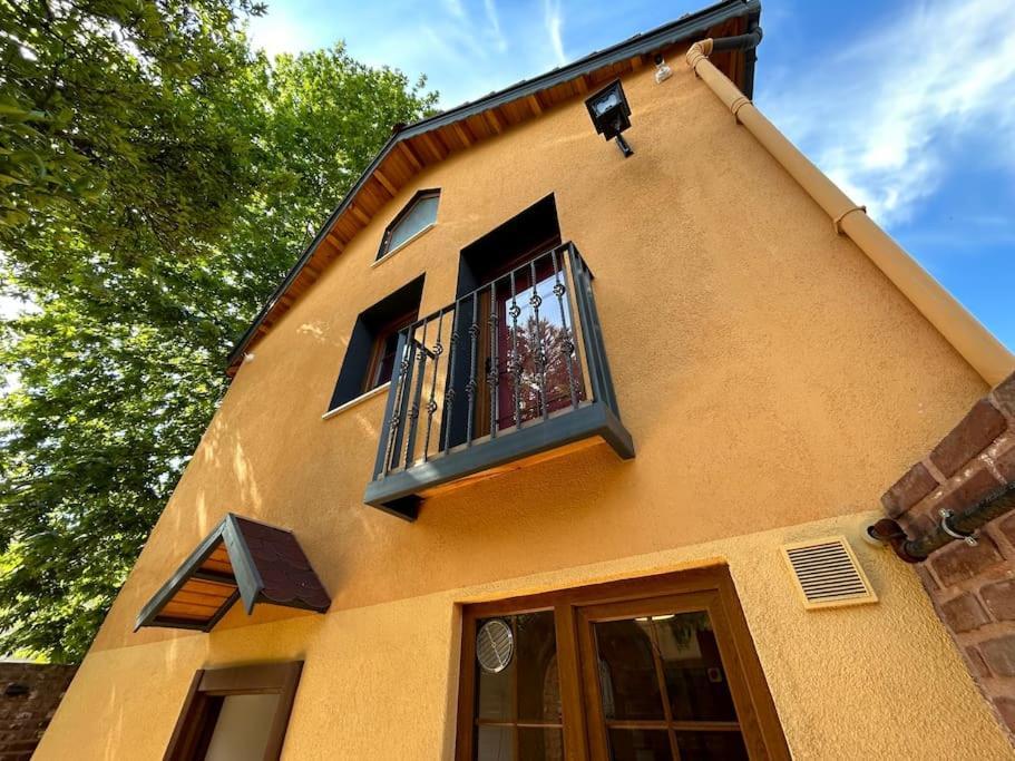Villa Arancia - Garden, Bbq, Sauna & Turkish Bath By The Tram In Fatih Istanbul