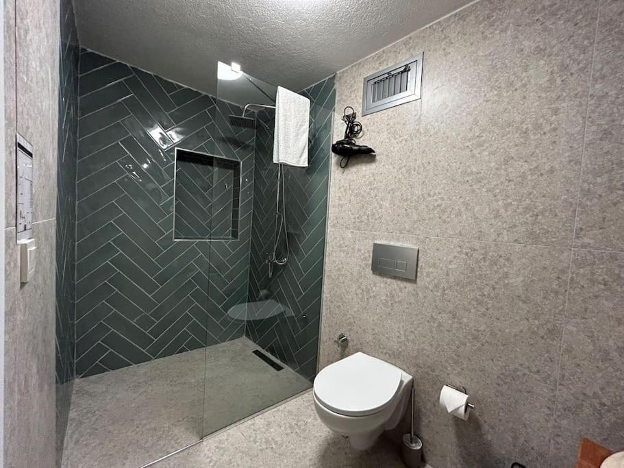 Arancia - Garden, Bbq, Sauna & Turkish Bath By The Tram In Fatih Villa *