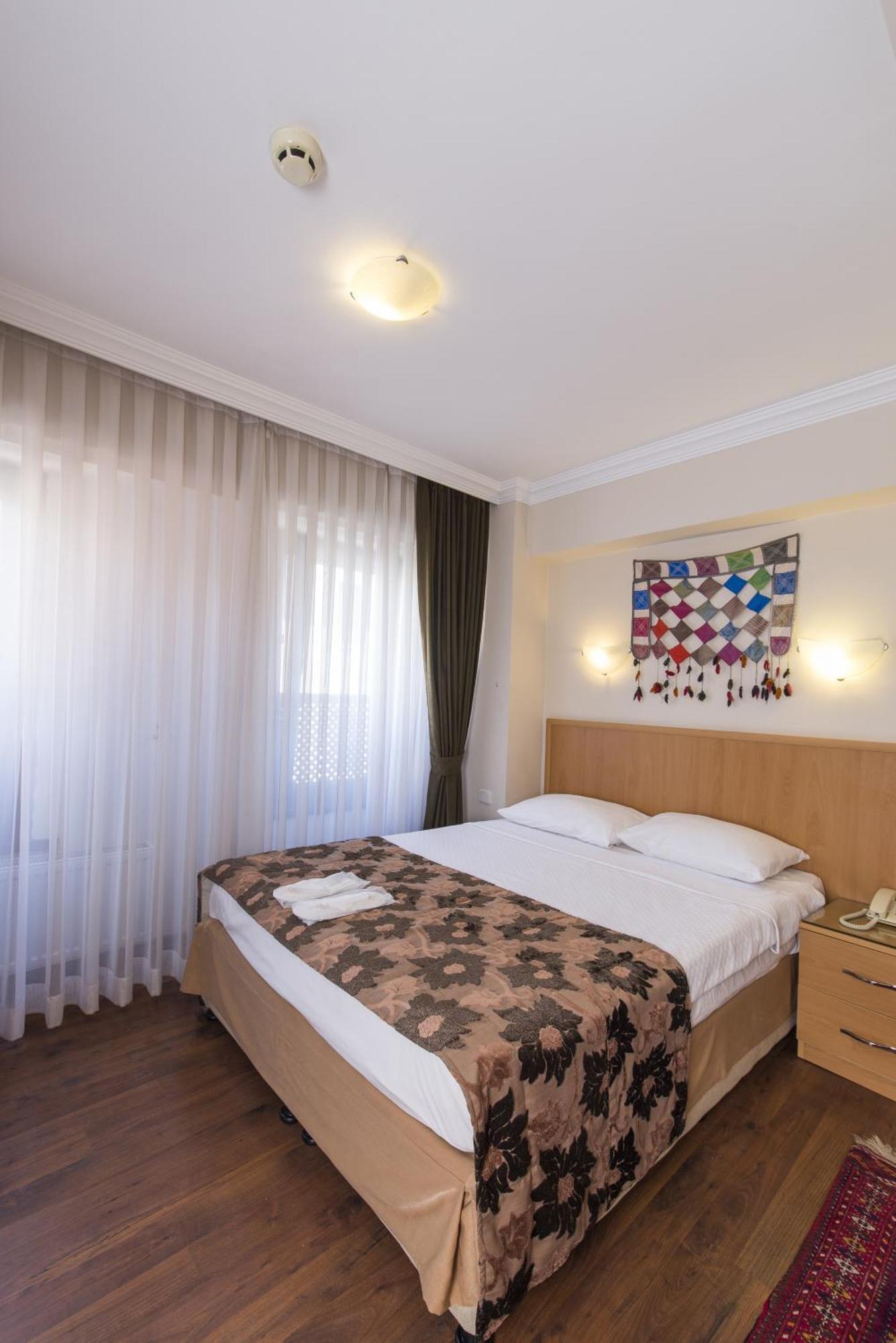 Deniz Istambul