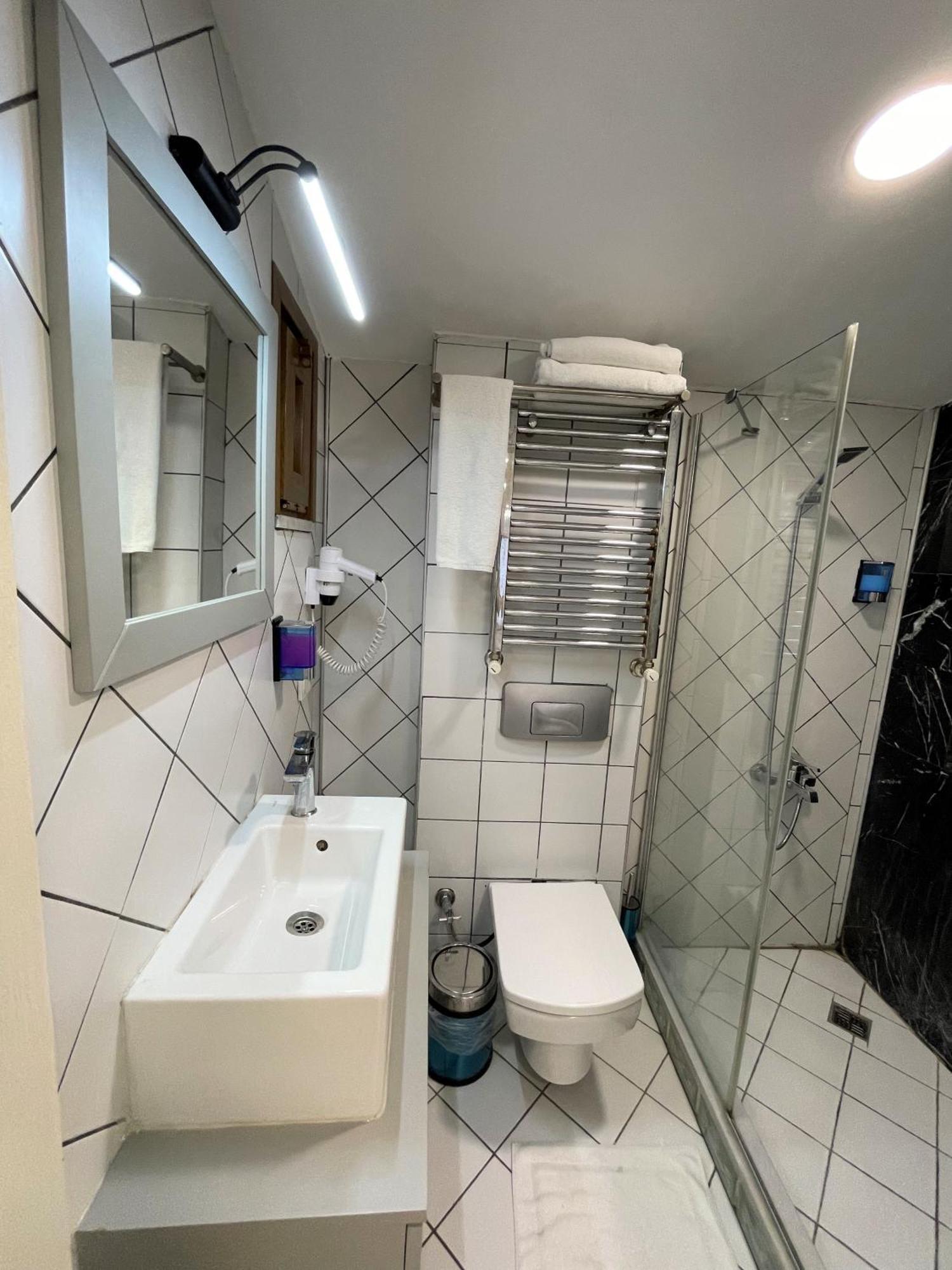 Royal Pera Taksim 3*