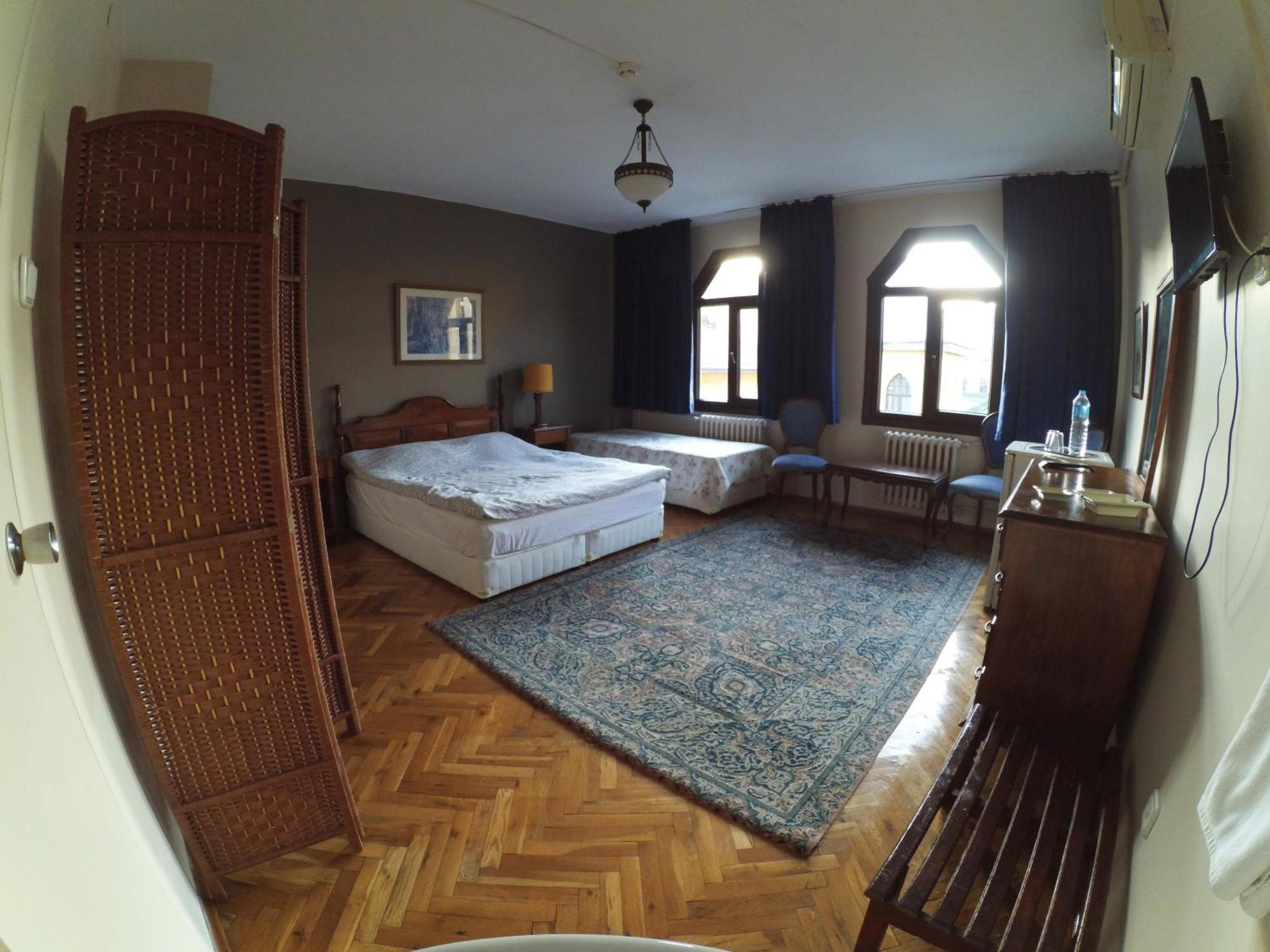 Berk - Grandma's House Hotel Istanbul