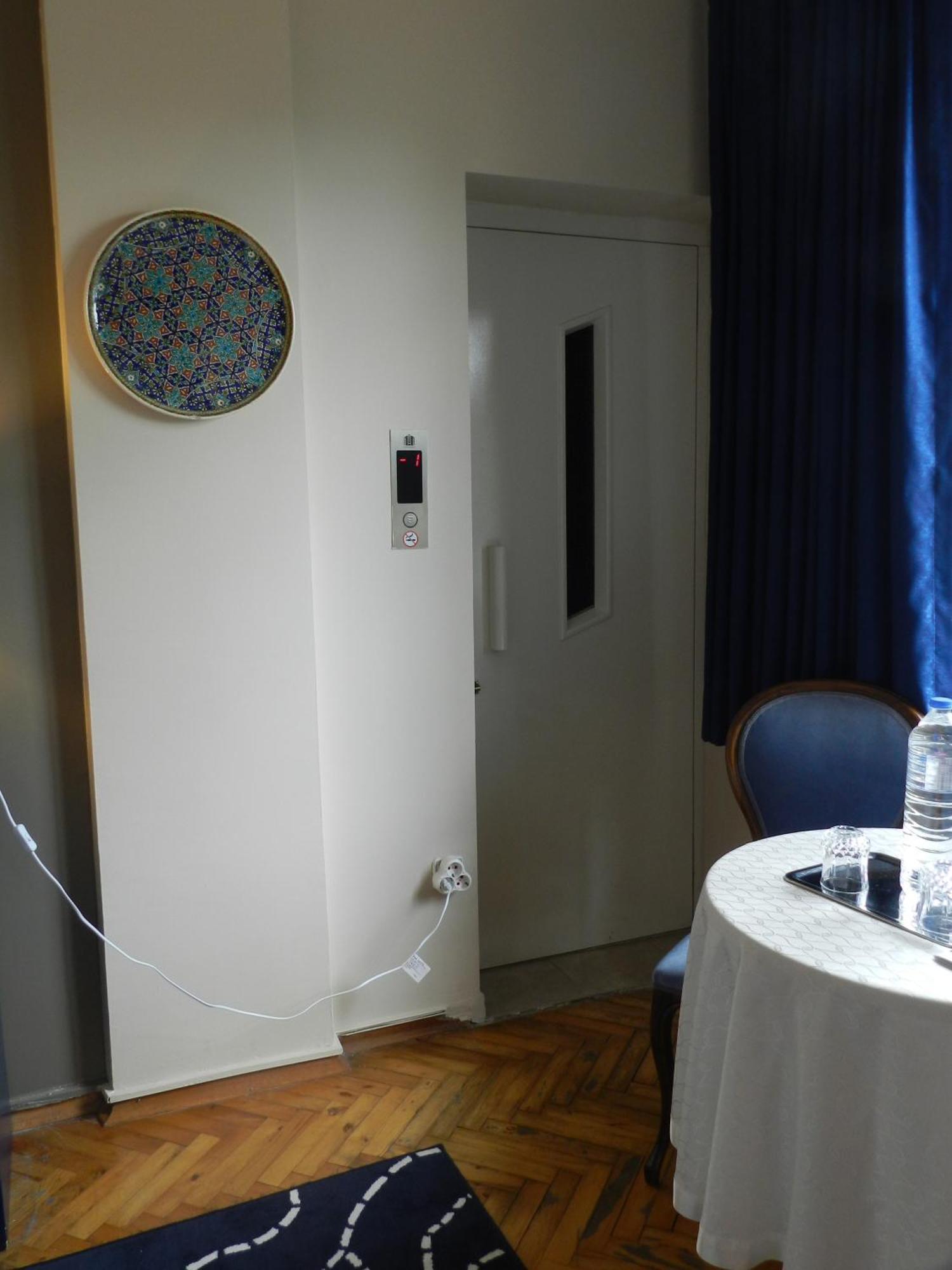 Berk - Grandma's House 3* Istanbul
