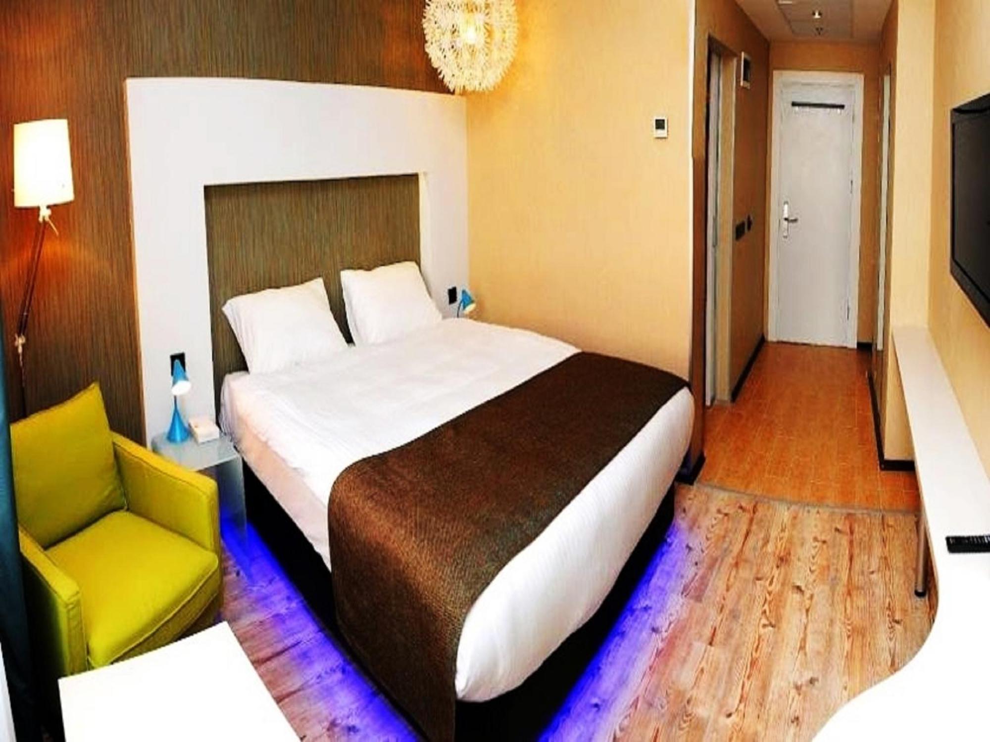 Hotel Tempo 4levent 3*
