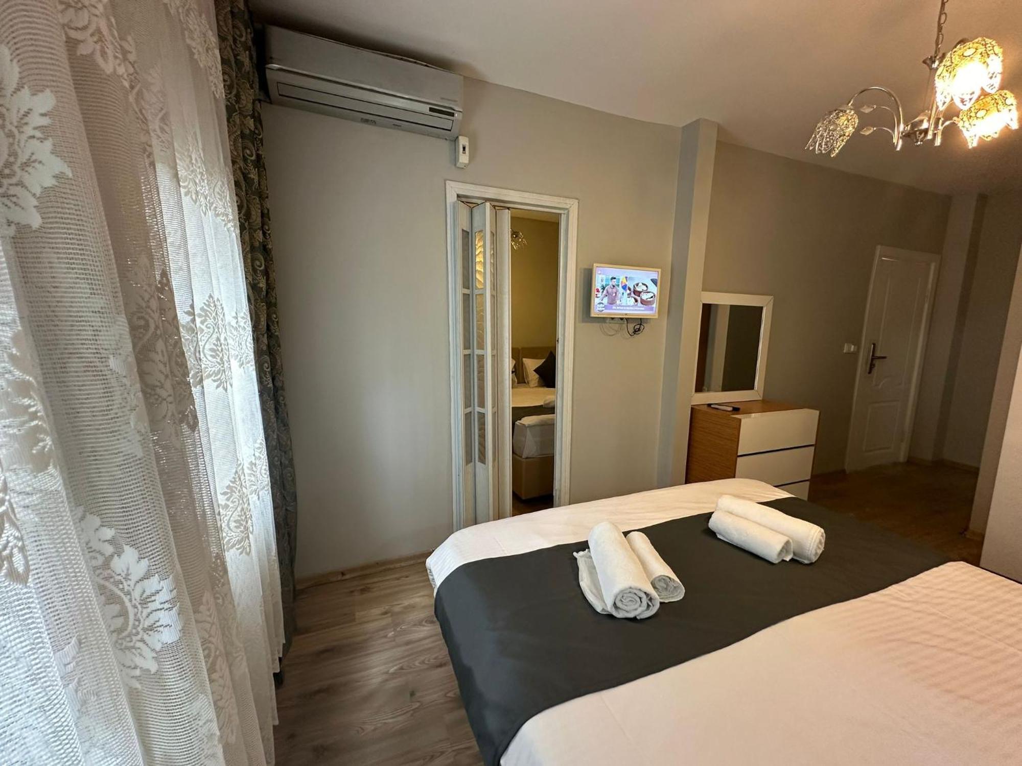 Rose Bouquets Hotel 3*