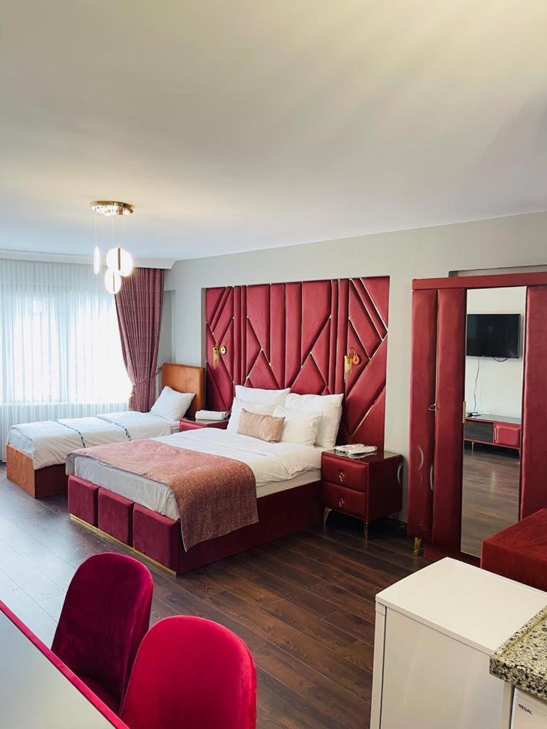 Aymira Aparthotel 3*