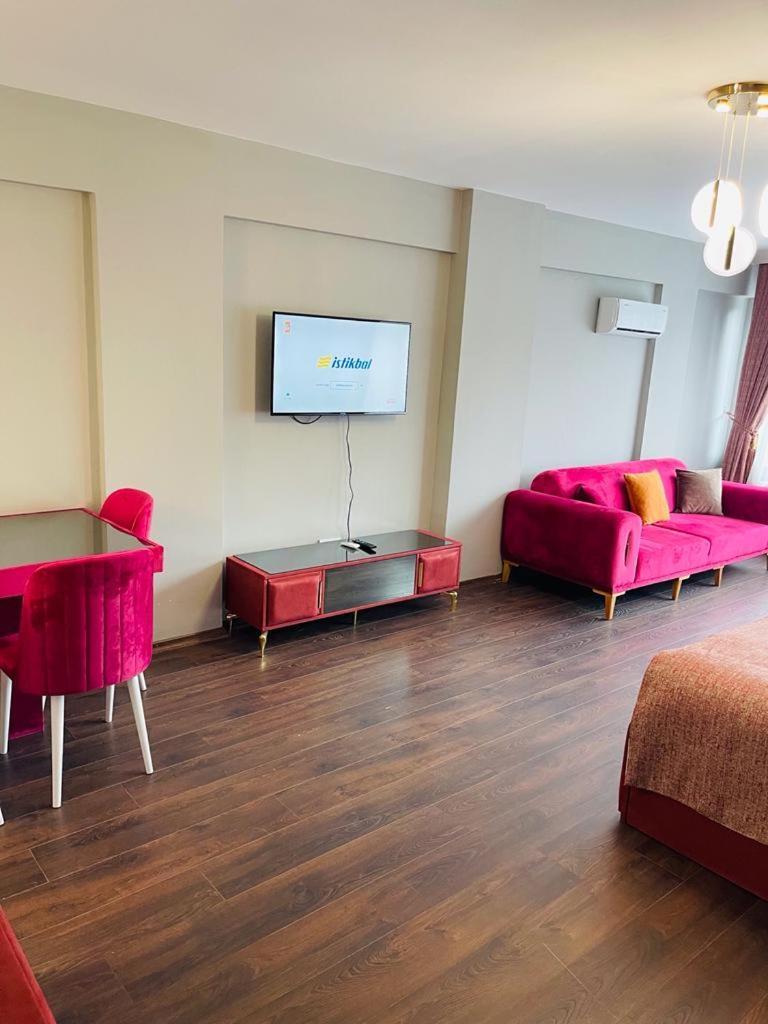 Aymira Aparthotel