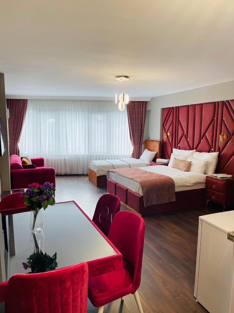 Aparthotel Aymira