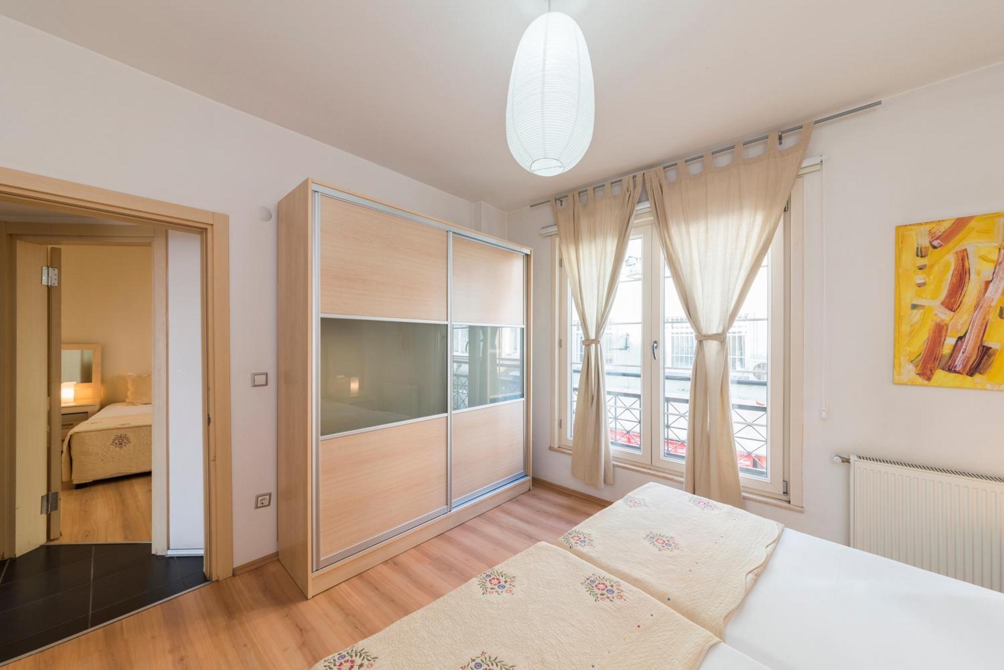 Amedros Apartment