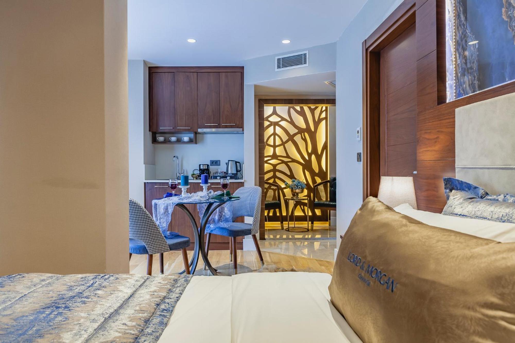 Lord Morgan & Exclusive Design Cihangir Apart Otel İstanbul