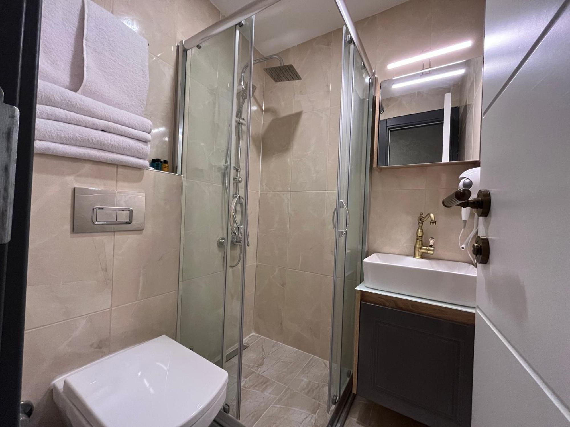 Genoa Port Hotel Istanbul