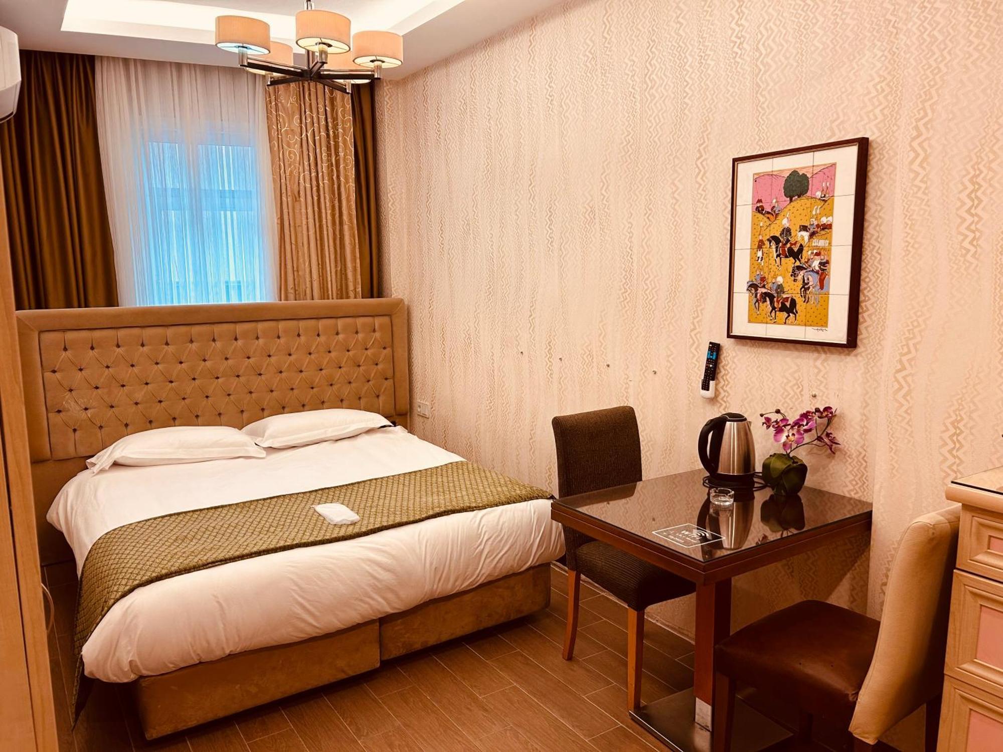 Lily Hotel Istanbul