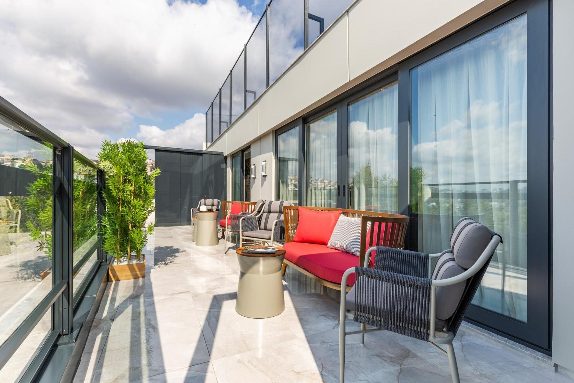 Otel Stayso The House İstanbul