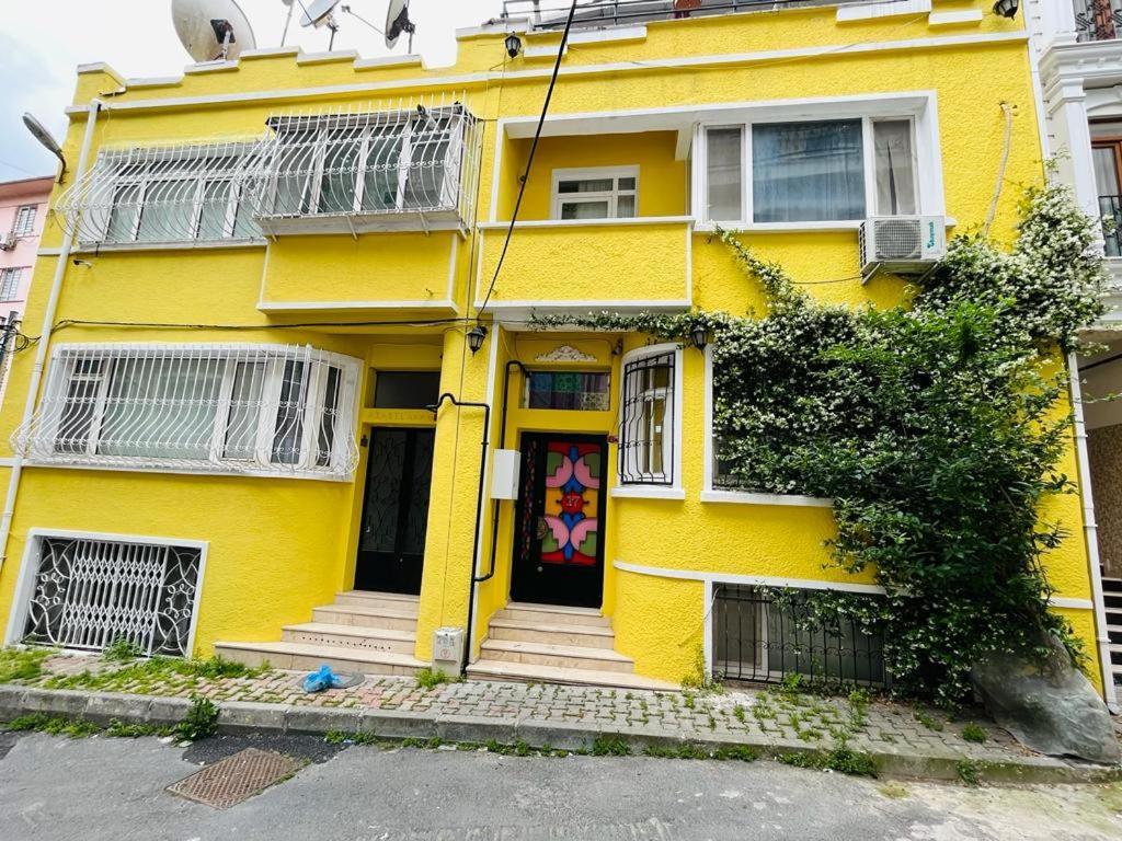 Arya 3+1 Cihangir Apartment *