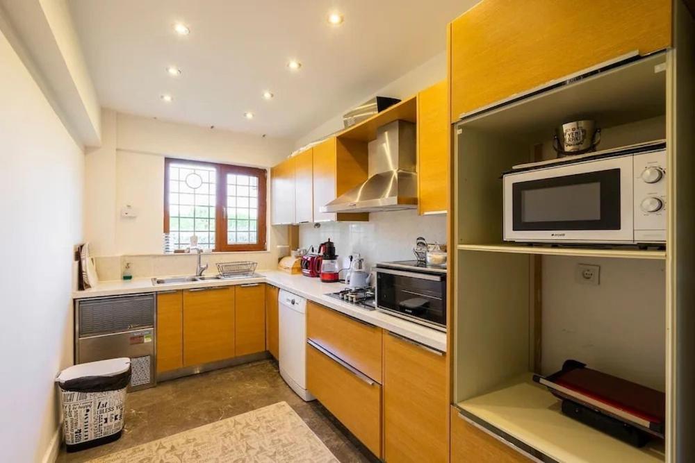 Beykoz بيكوز 3+2 مطلة على البحر *
