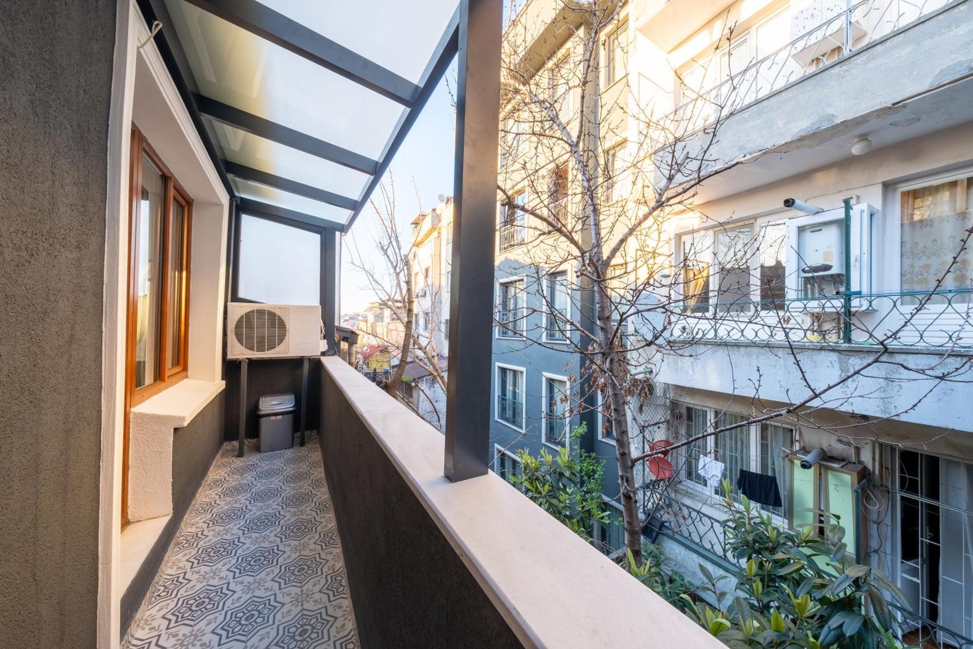 And Residences In Nisantasi 3*