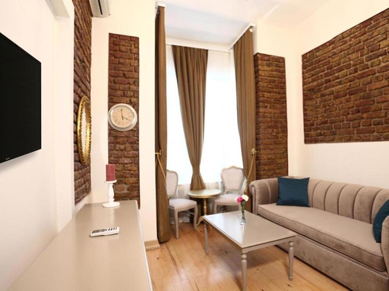Taksim Star 3*