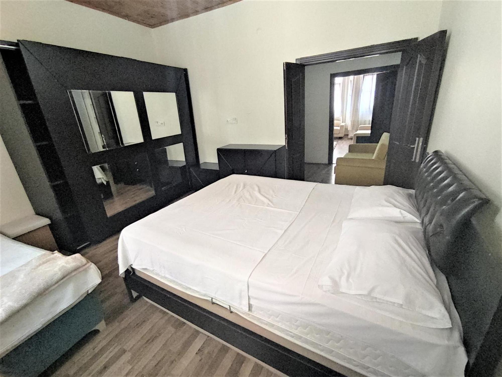 Grafen House Aparthotel 2*