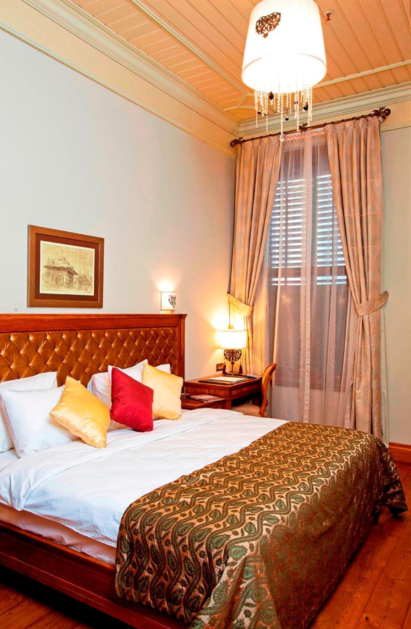 Celine - Ottoman Mansion 3*