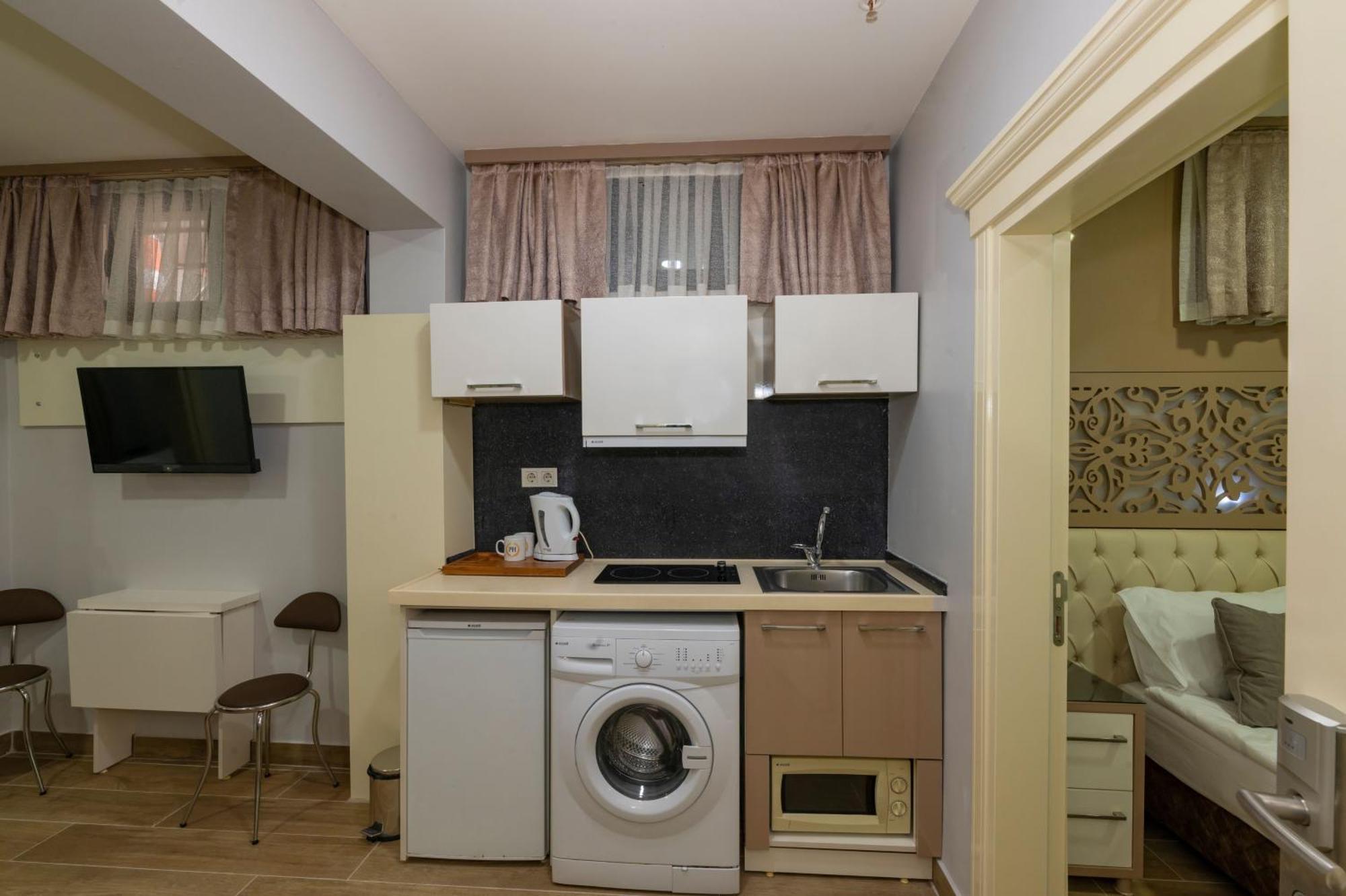 Hotel Taksim Peri 2*