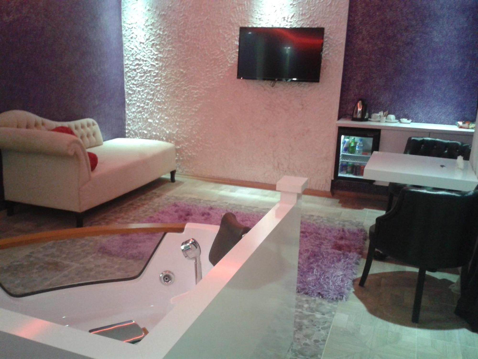 Ag & Sisli Hotel 3*