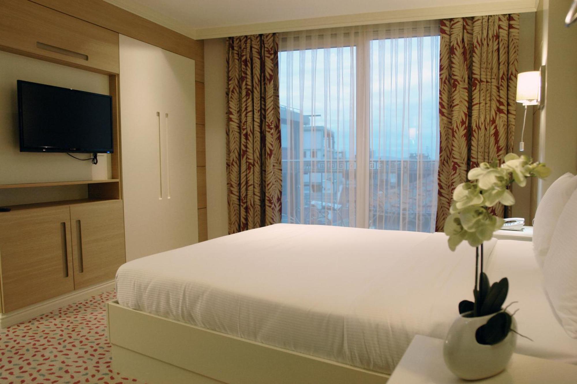 Le Mirage Istanbul