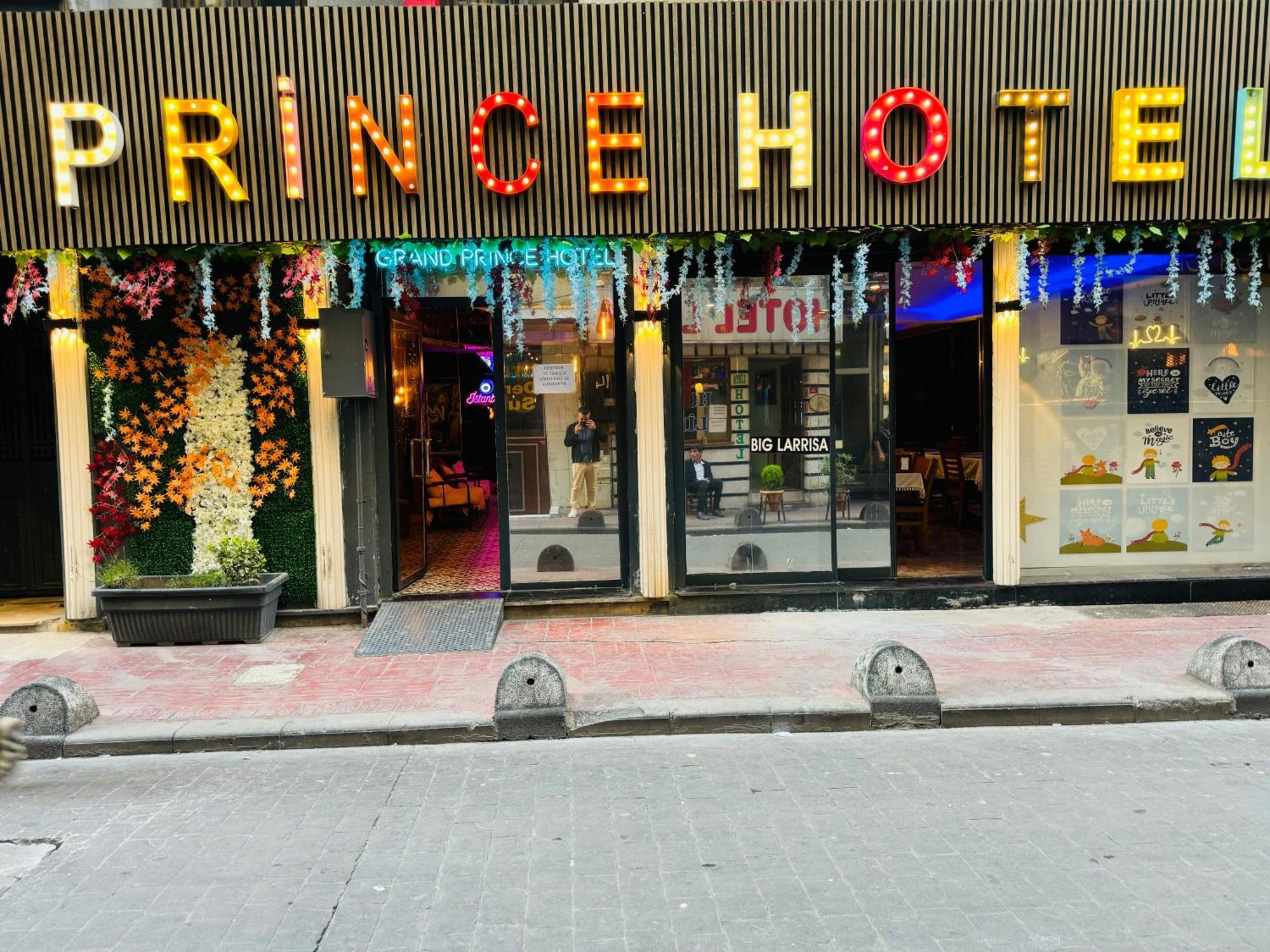 Grand Taksim Hotel 3*