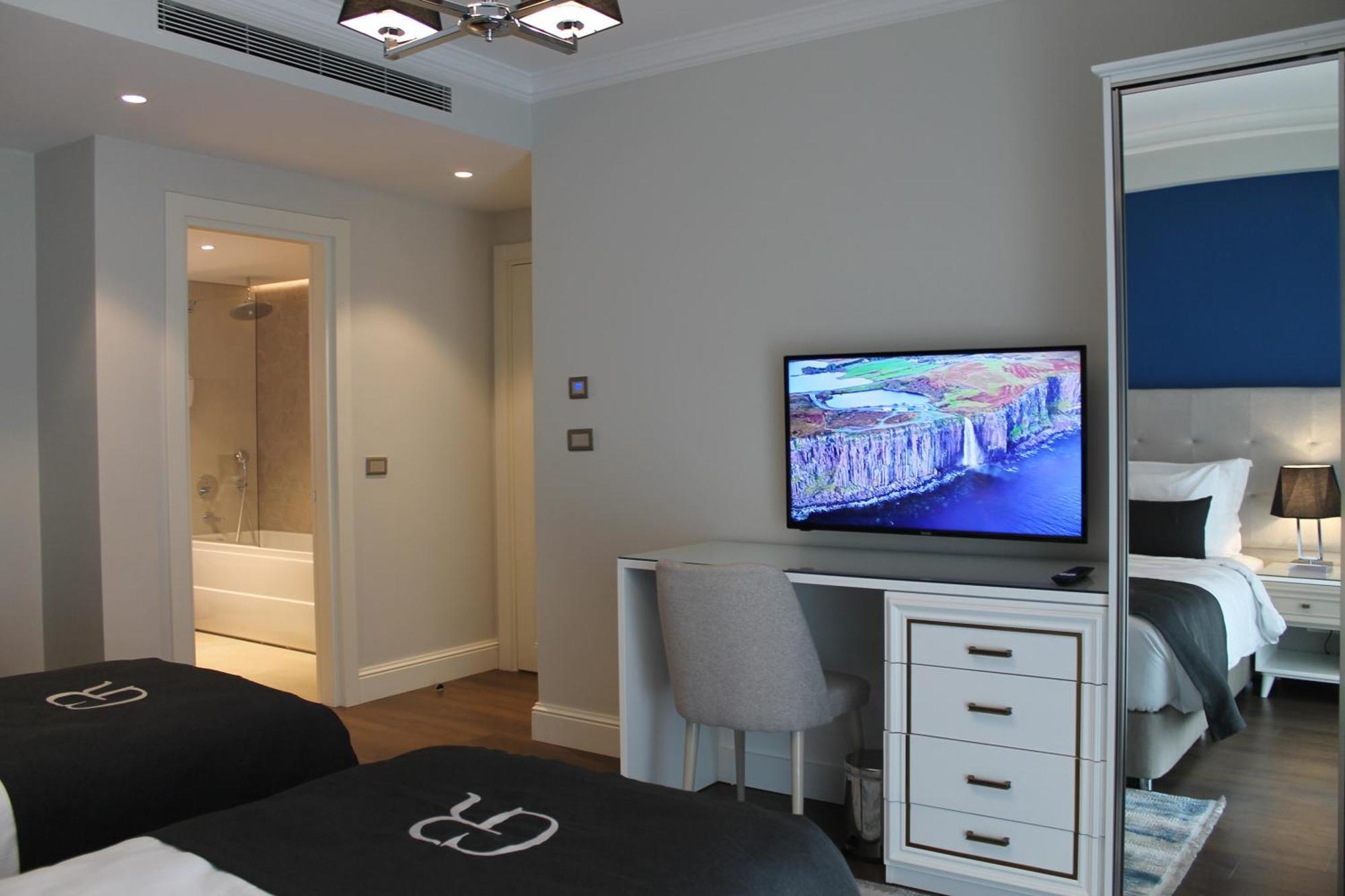 Garlon Hotel 5*