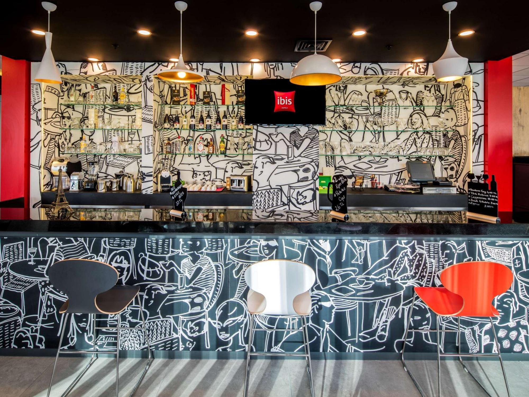 Ibis West Istambul