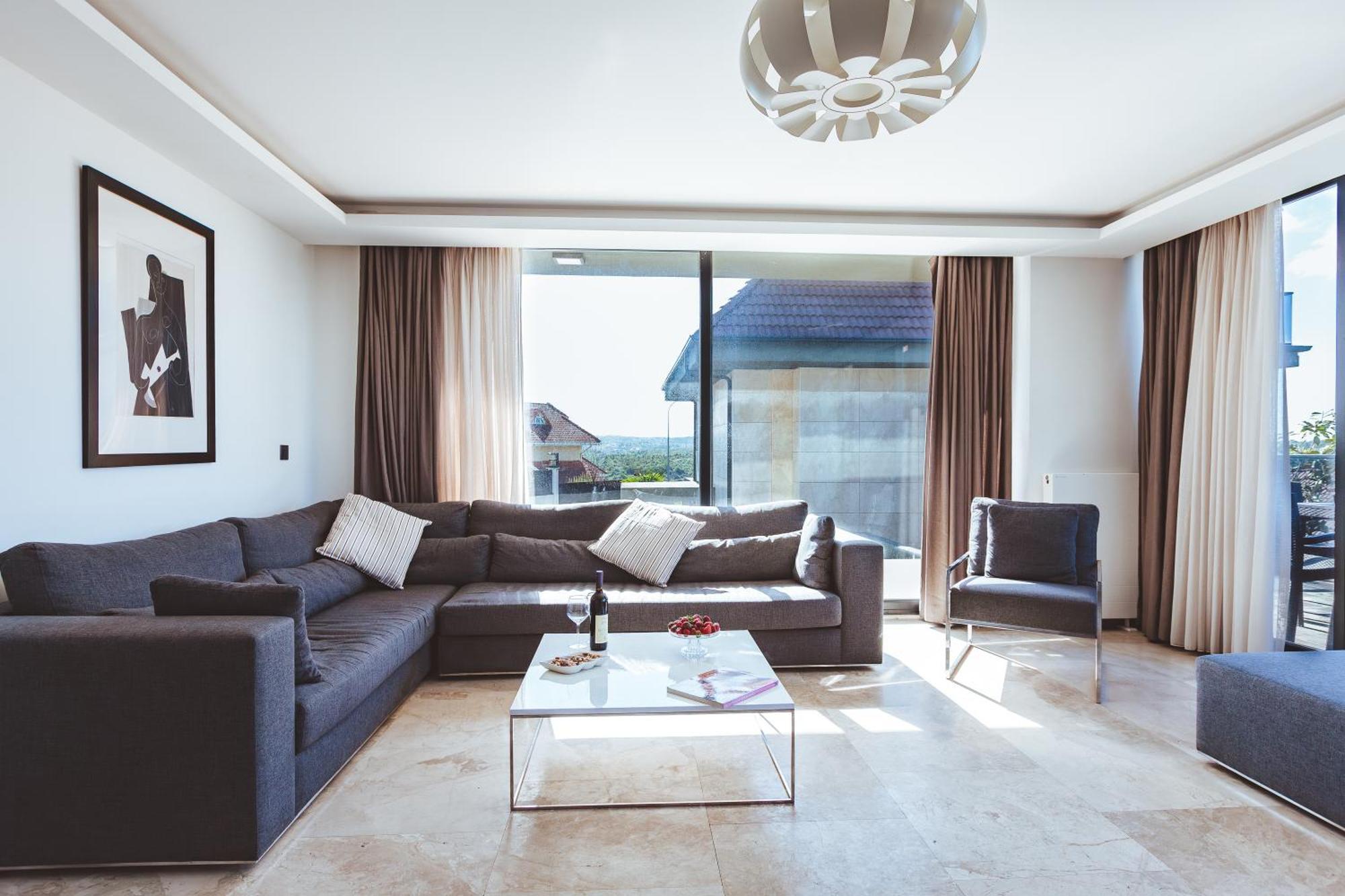 Villa Royal Blue - Luxury *
