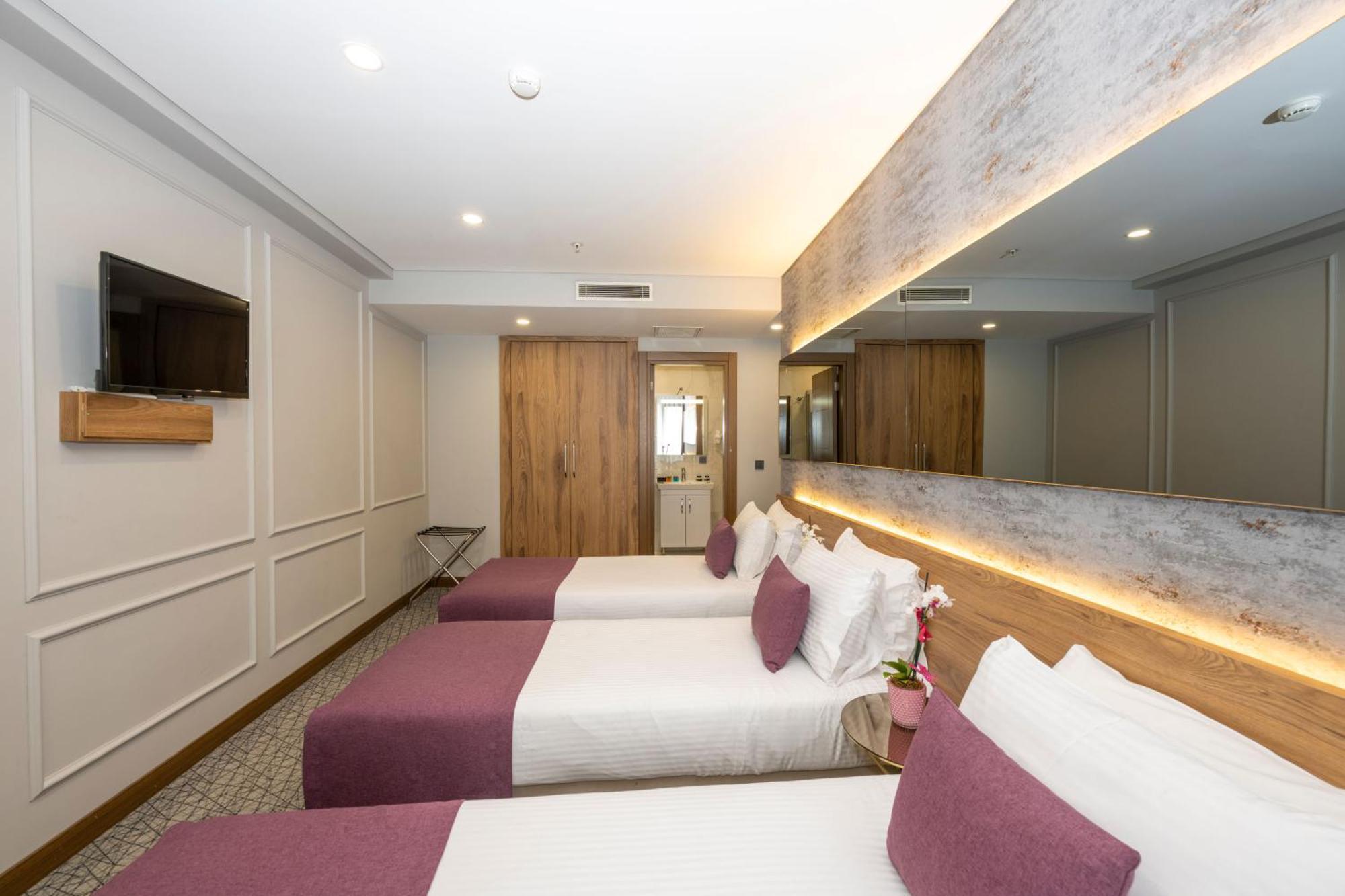 Graziella Gold Hotel 4*