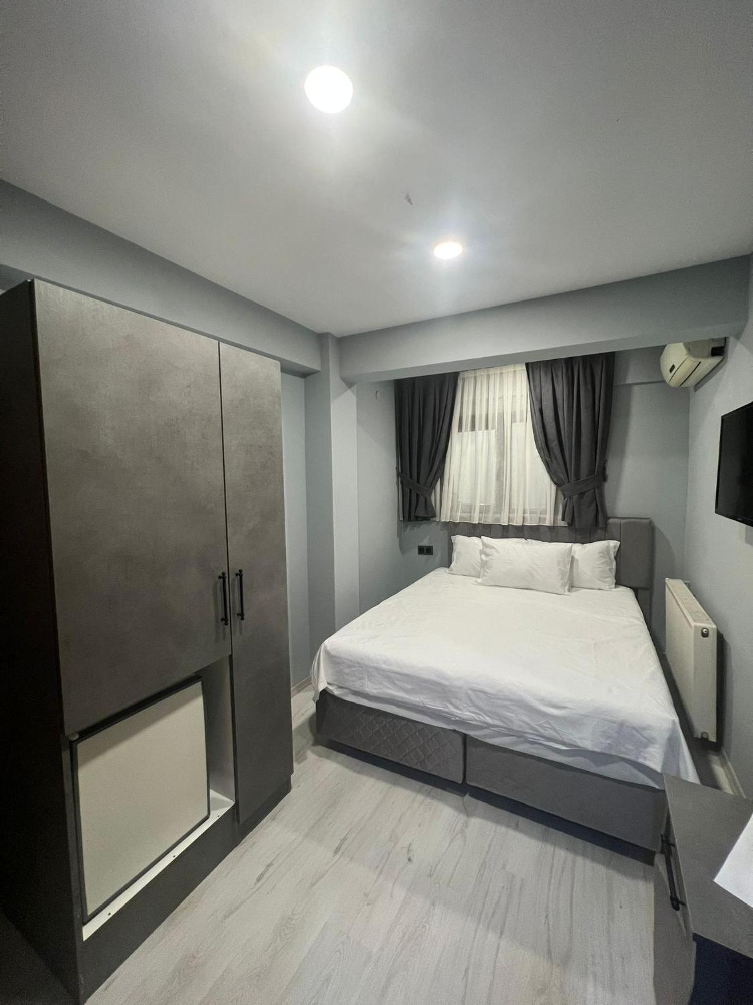 Seaway Hotel 2*