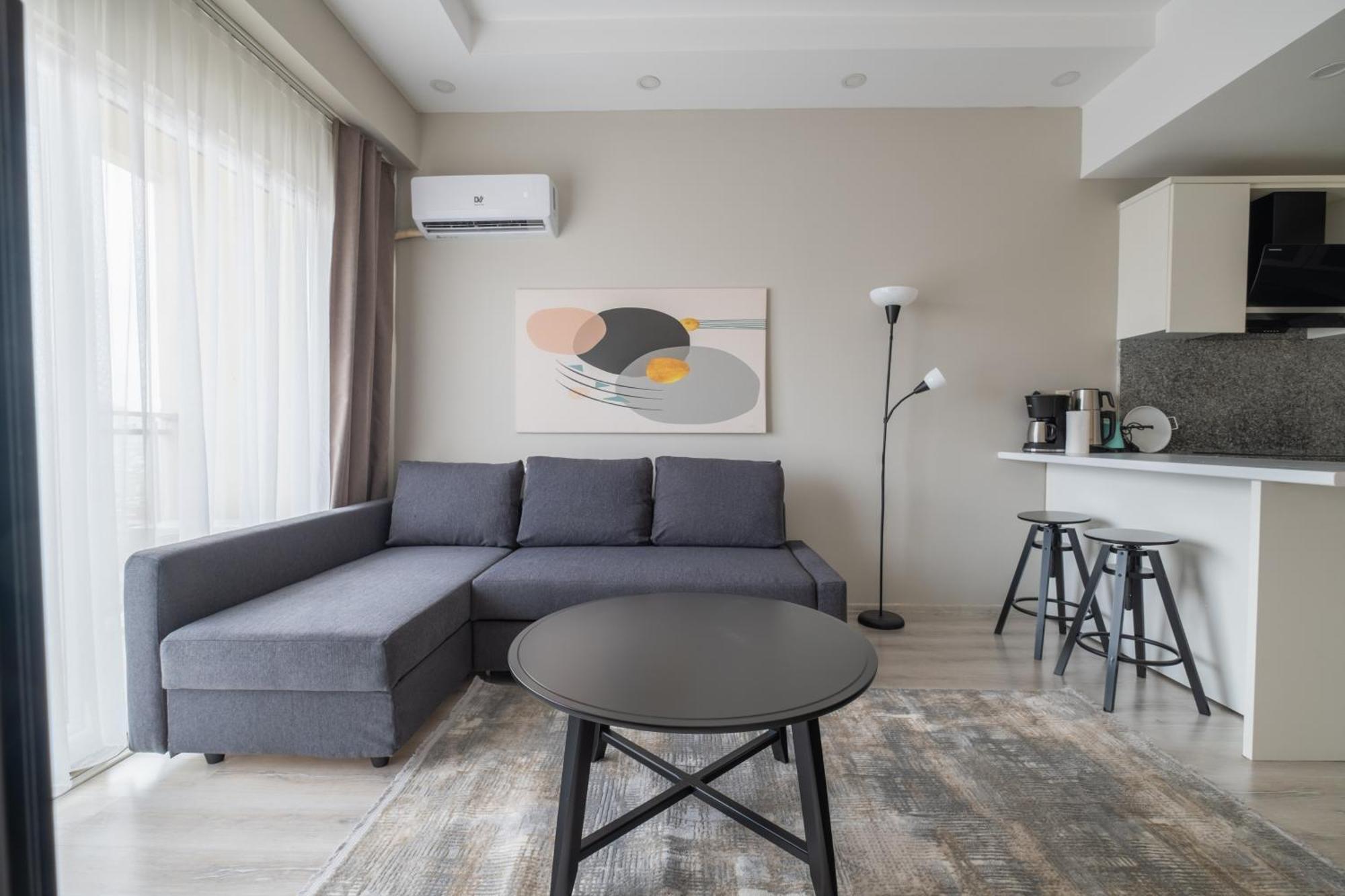 Linkinn Luxury & Apartment