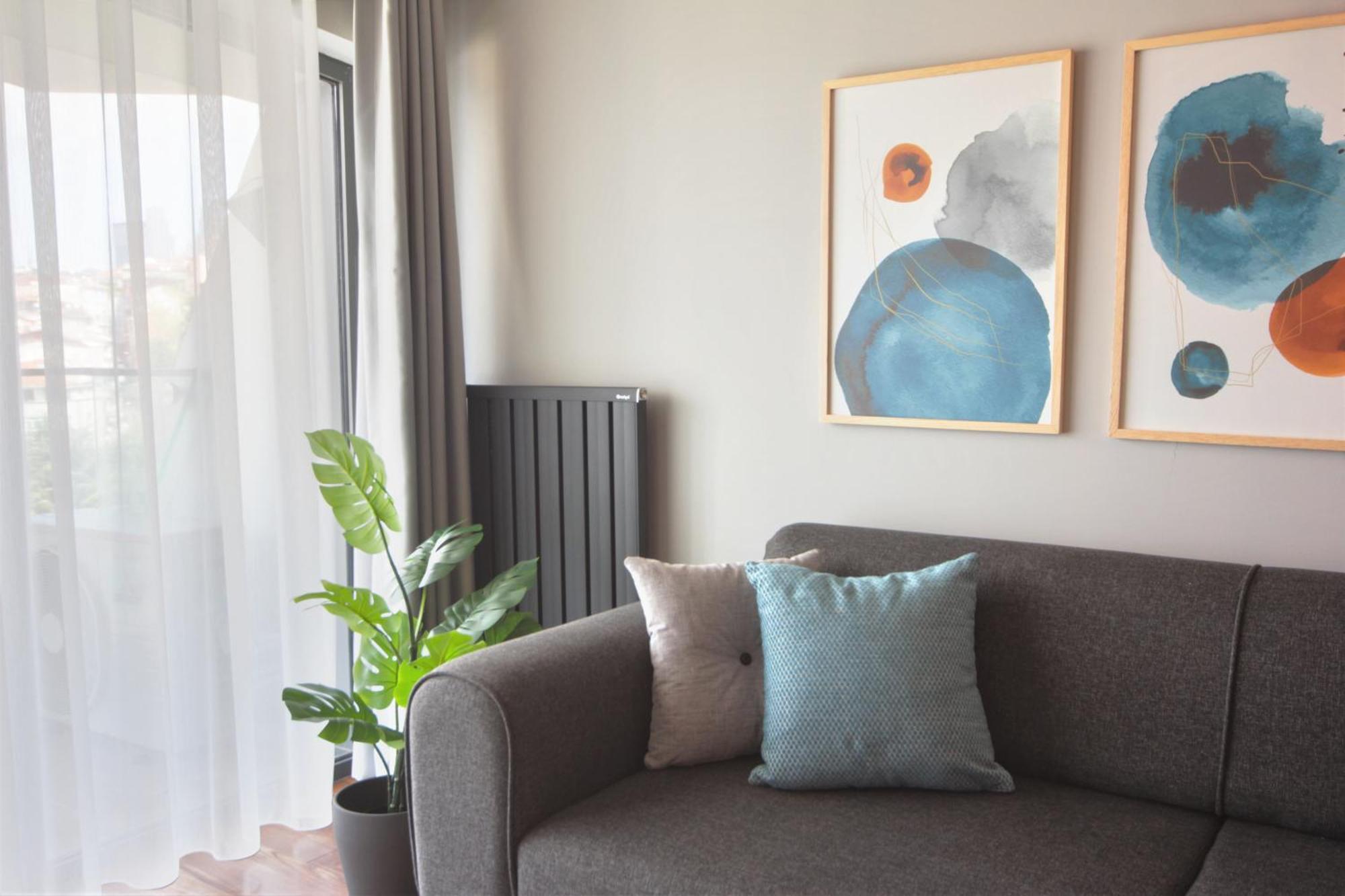 Apartment Sleek With Premium Amenities