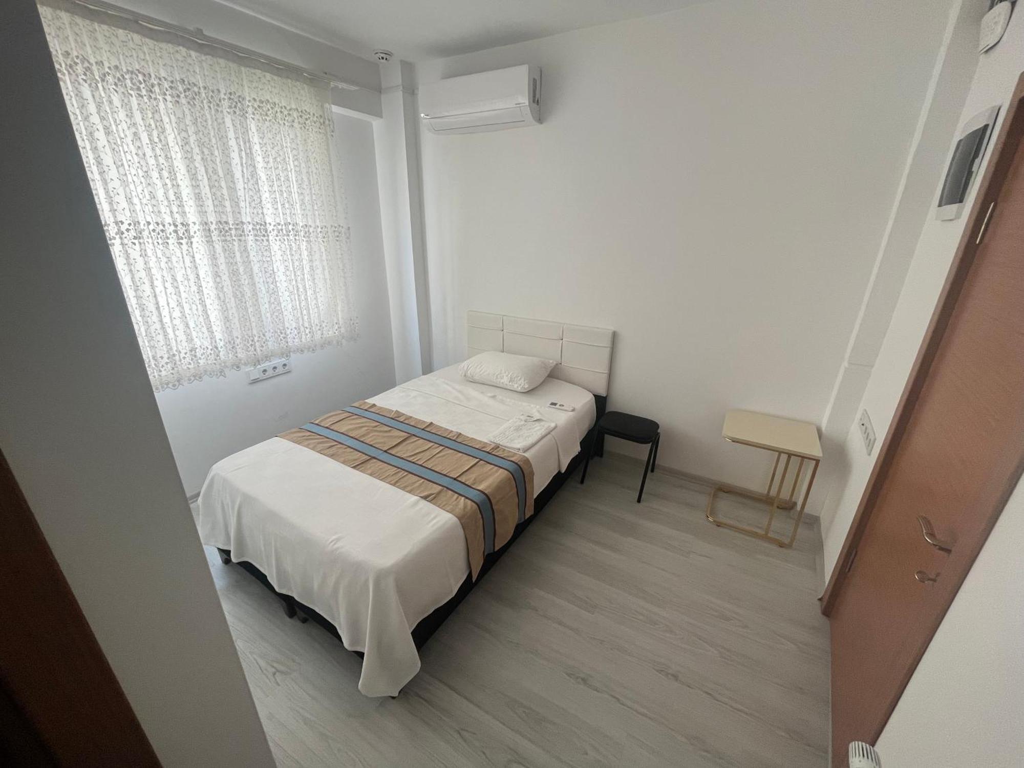 Otel Tuerkmen 2*