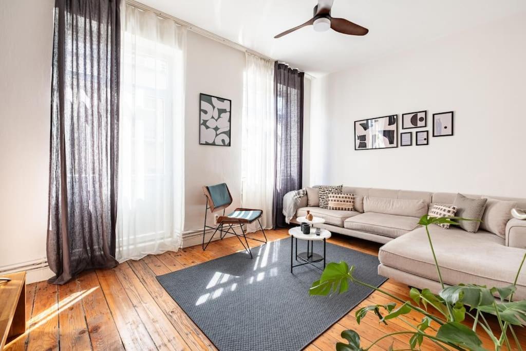 Charming Historical In Galata Apartment Istanbul